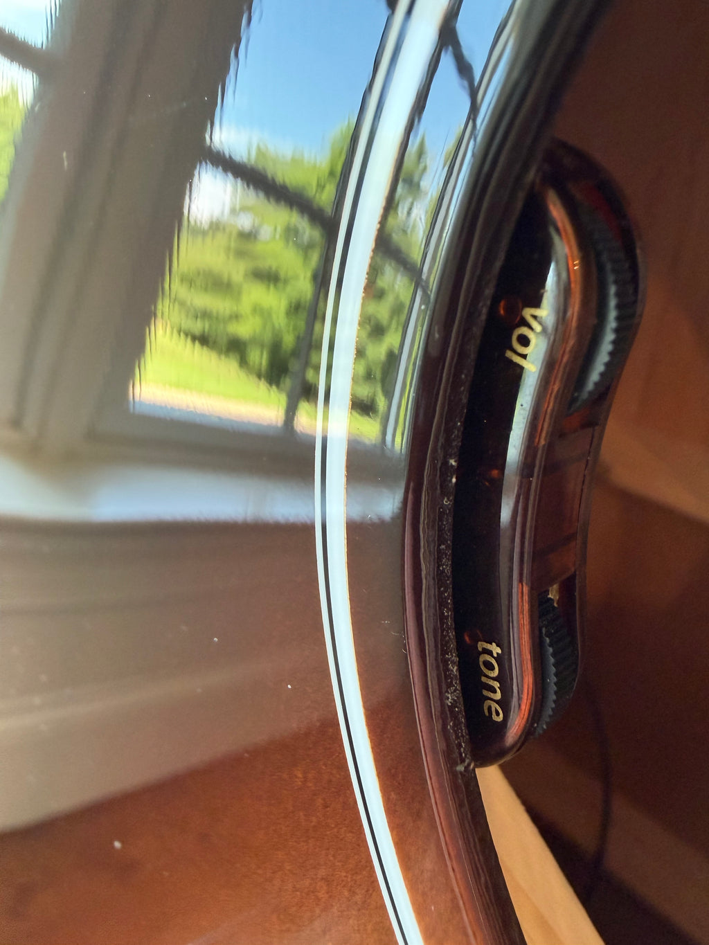 2025 Gibson J-45 Standard - Vintage Sunburst