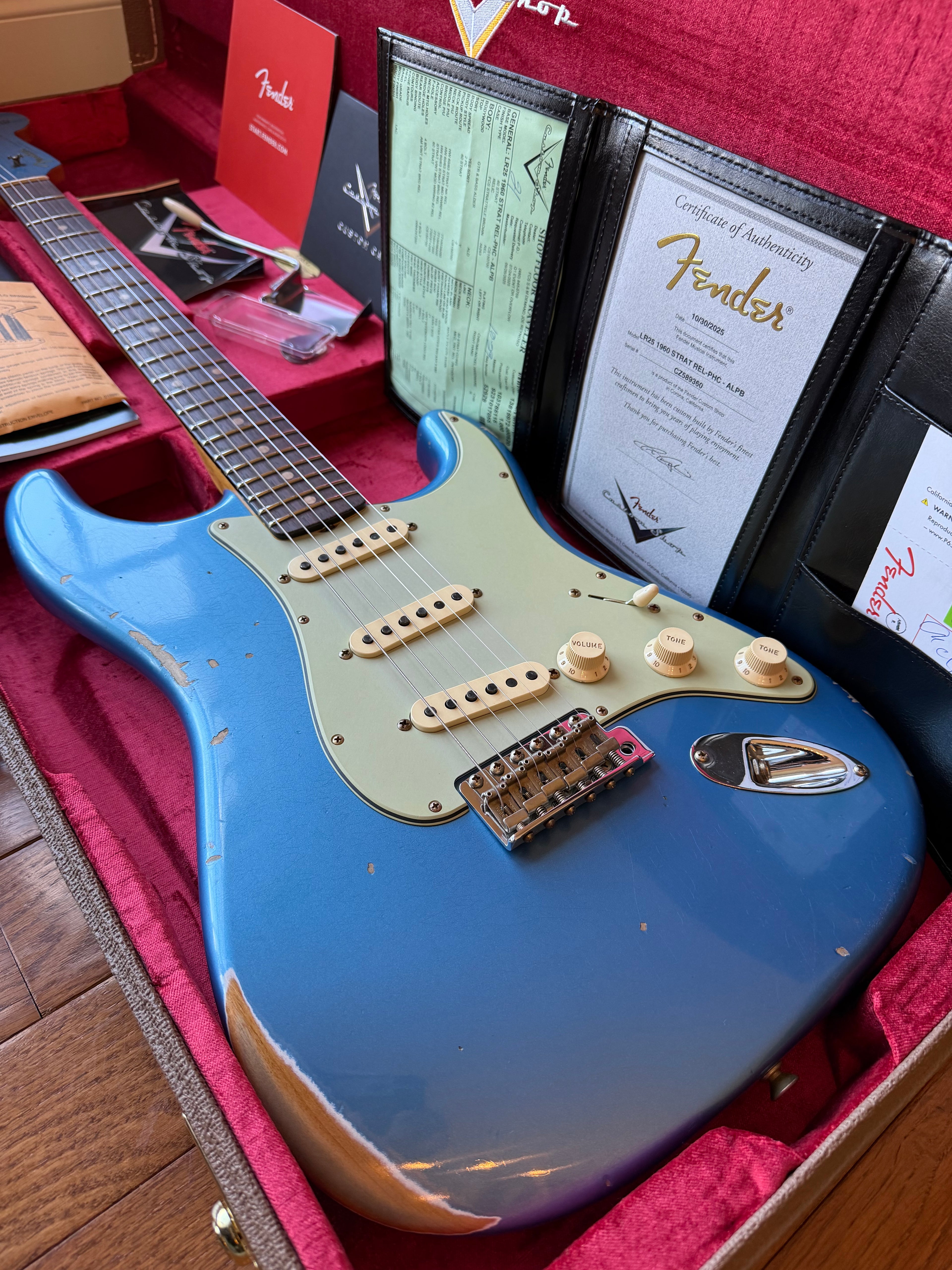2025 Fender Custom Shop '60 Stratocaster LR25 Relic Limited Edition Matching Headstock - Aged Lake Placid Blue - Image 1