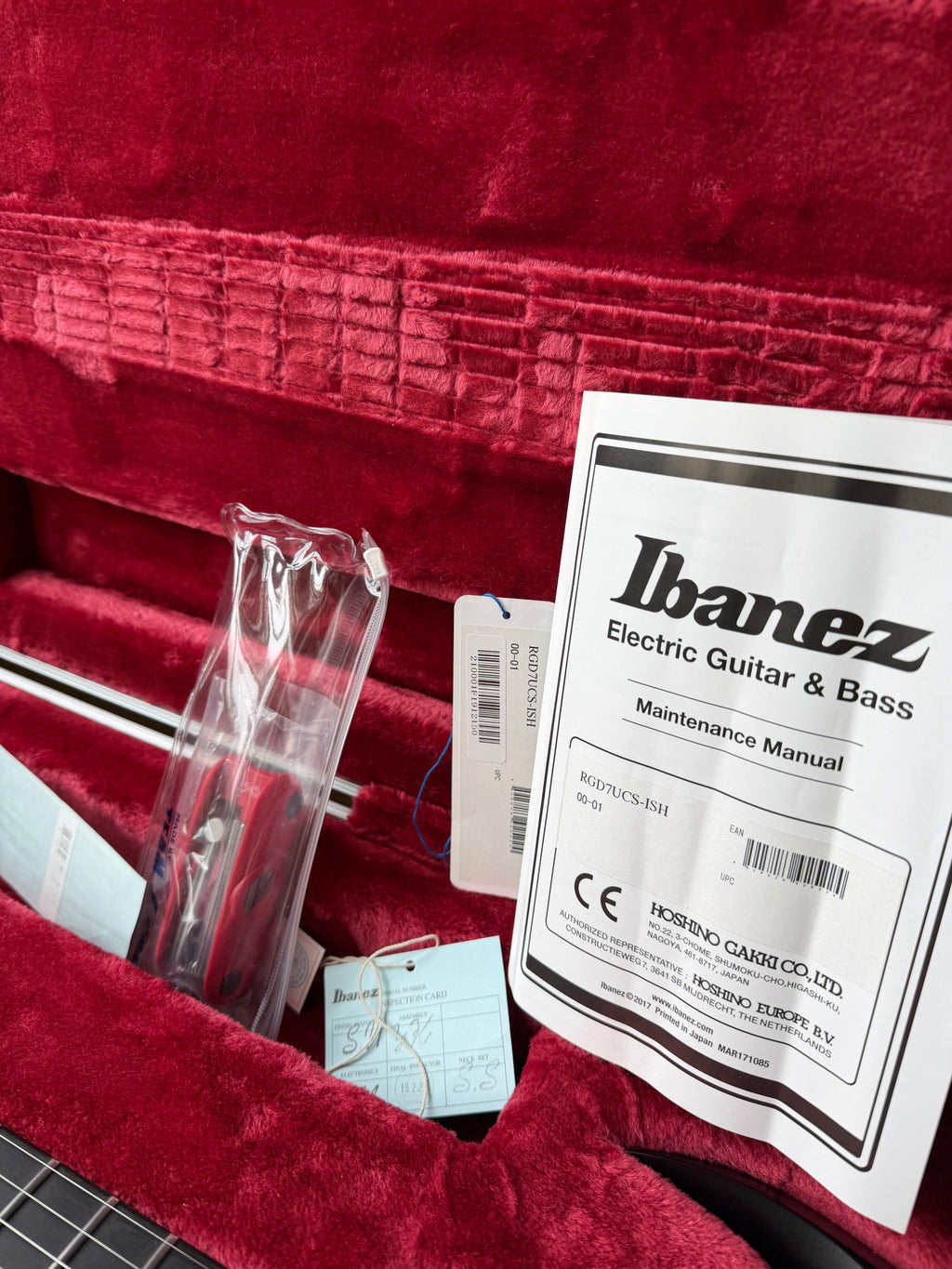 2019 Ibanez Prestige RGD7UCS 7 String - Invisible Shadow Black