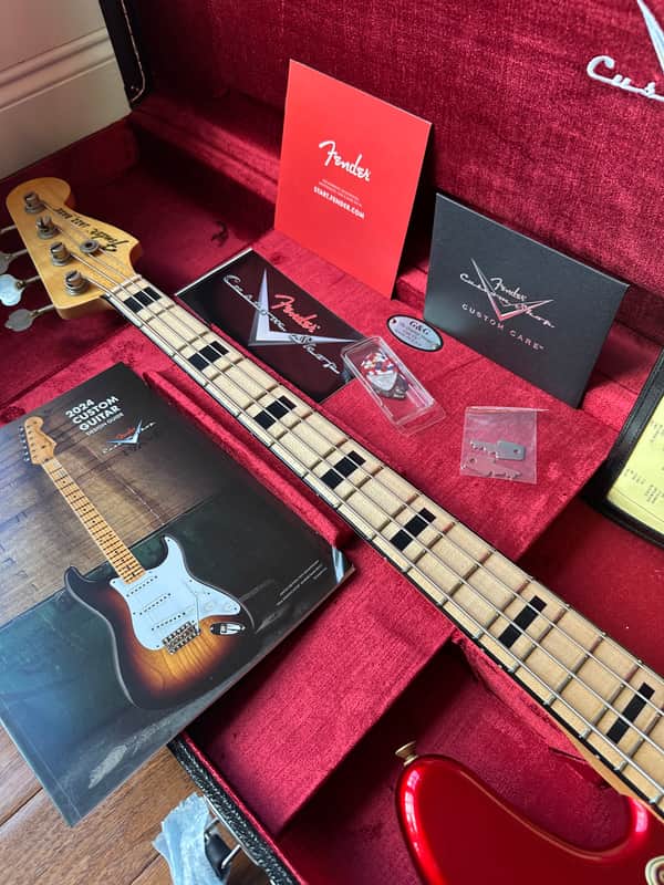 2024 Fender Custom Shop '68 Jazz Bass Journeyman Relic - Aged Candy Apple Red - Image 16
