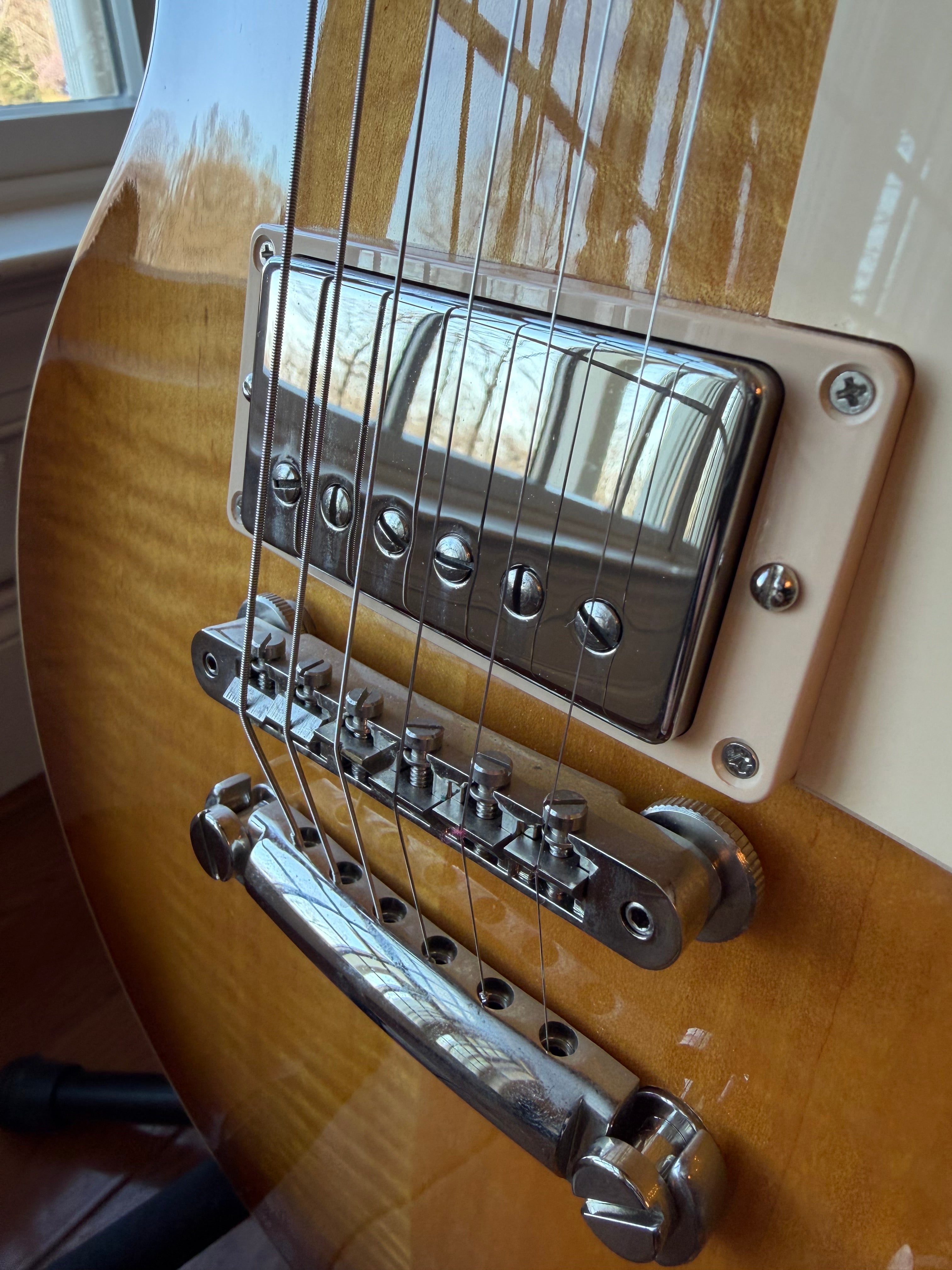 2022 Gibson Les Paul Standard 50s - Honeyburst