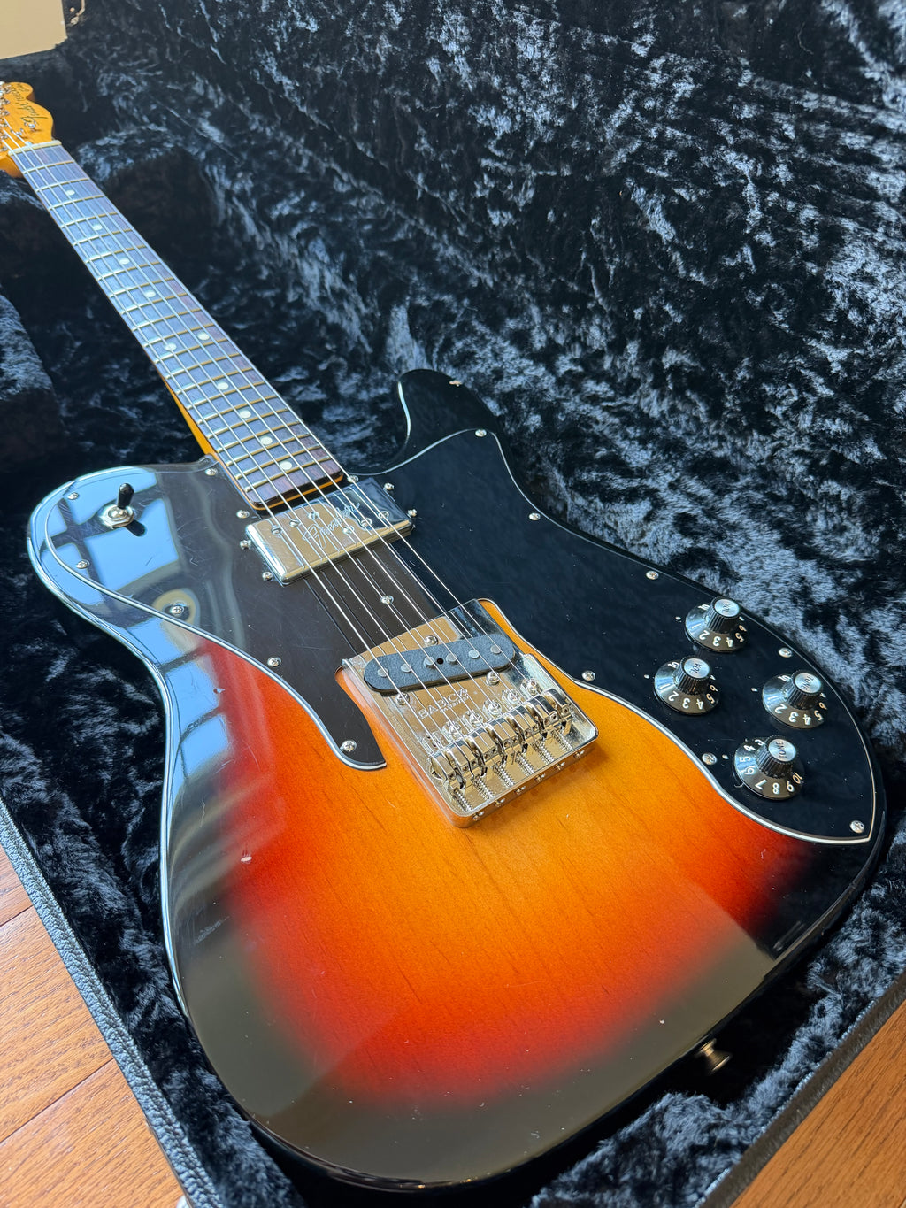 2022 Fender American Original 70s Telecaster Custom - 3 Tone Sunburst