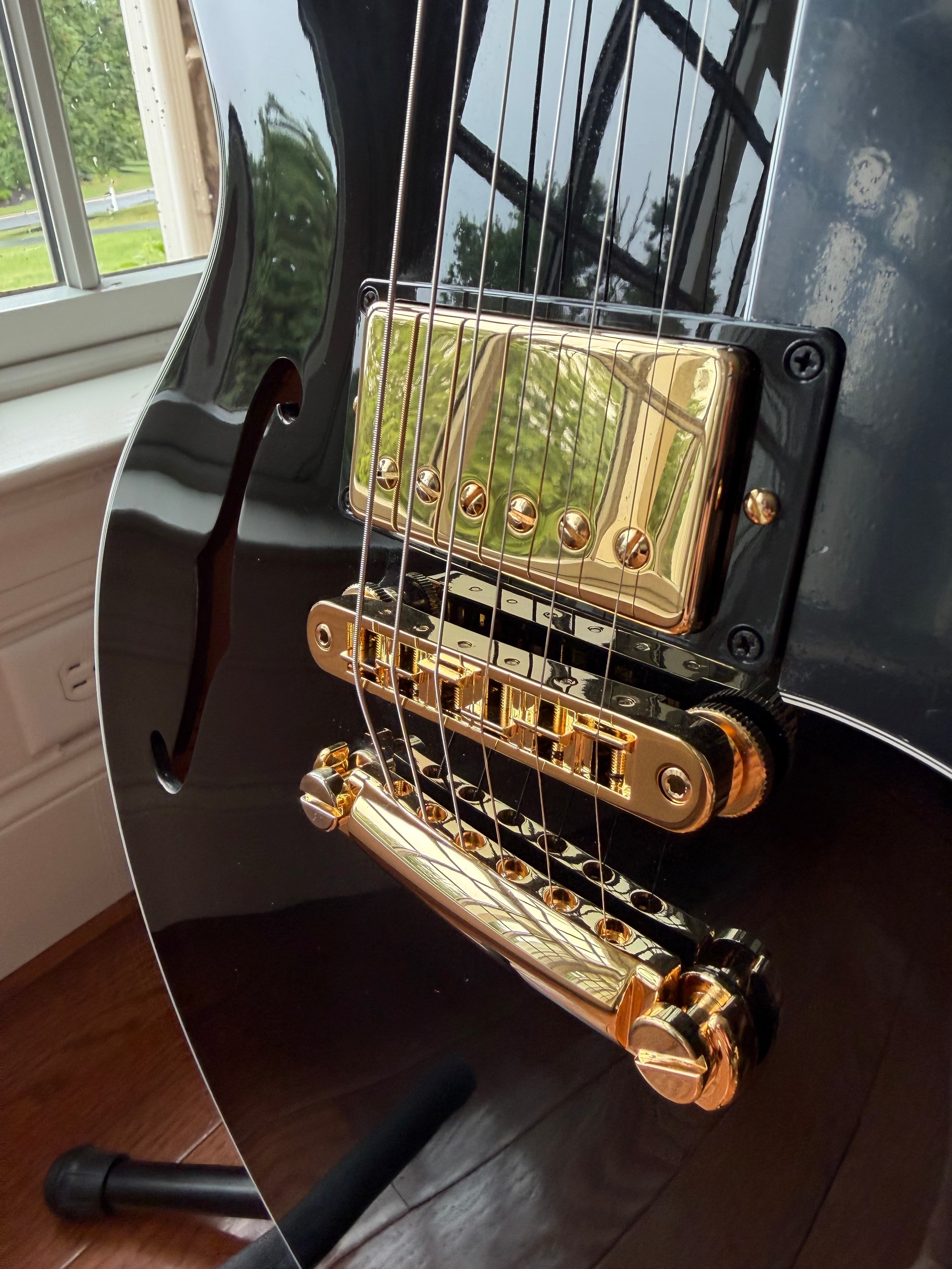 2026 Gibson ES Supreme - Ebony Black
