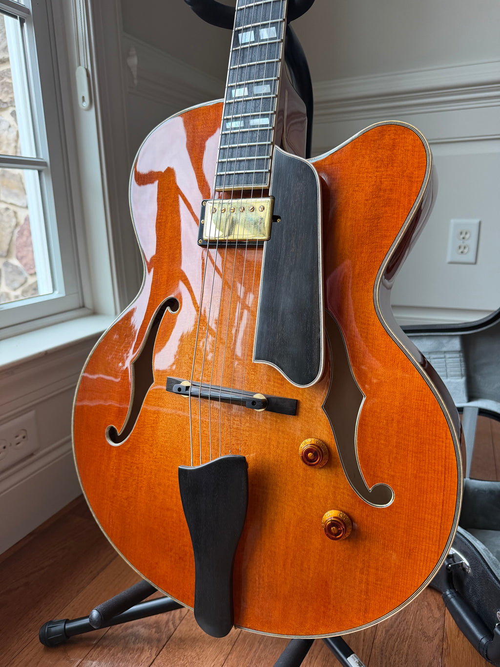 2023 Eastman AR580CE HB Archtop - Honey Burst
