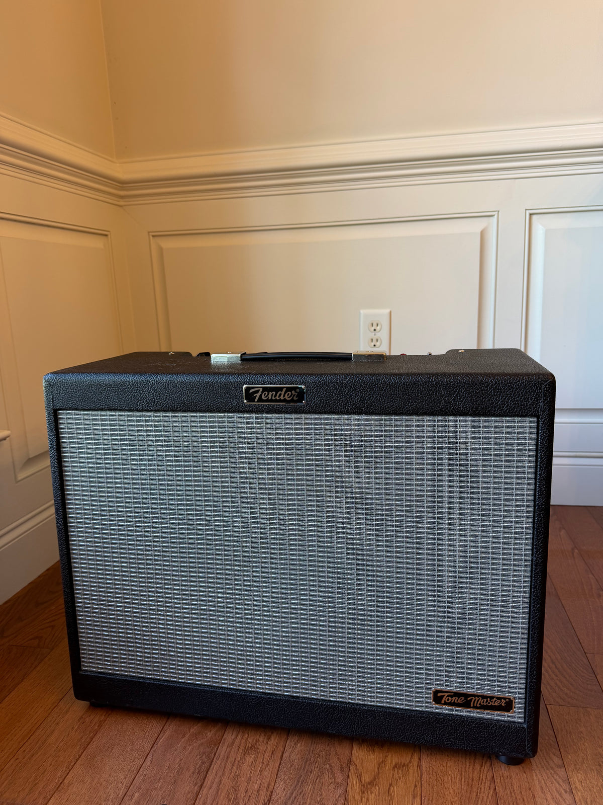 Fender Tone Master FR-12 Powered Speaker w/ Cover