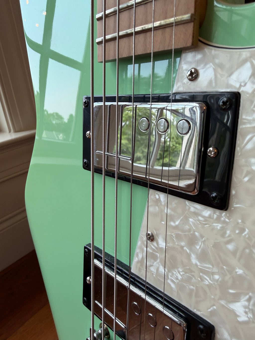 Reverend Descent W Baritone - Oceanside Green