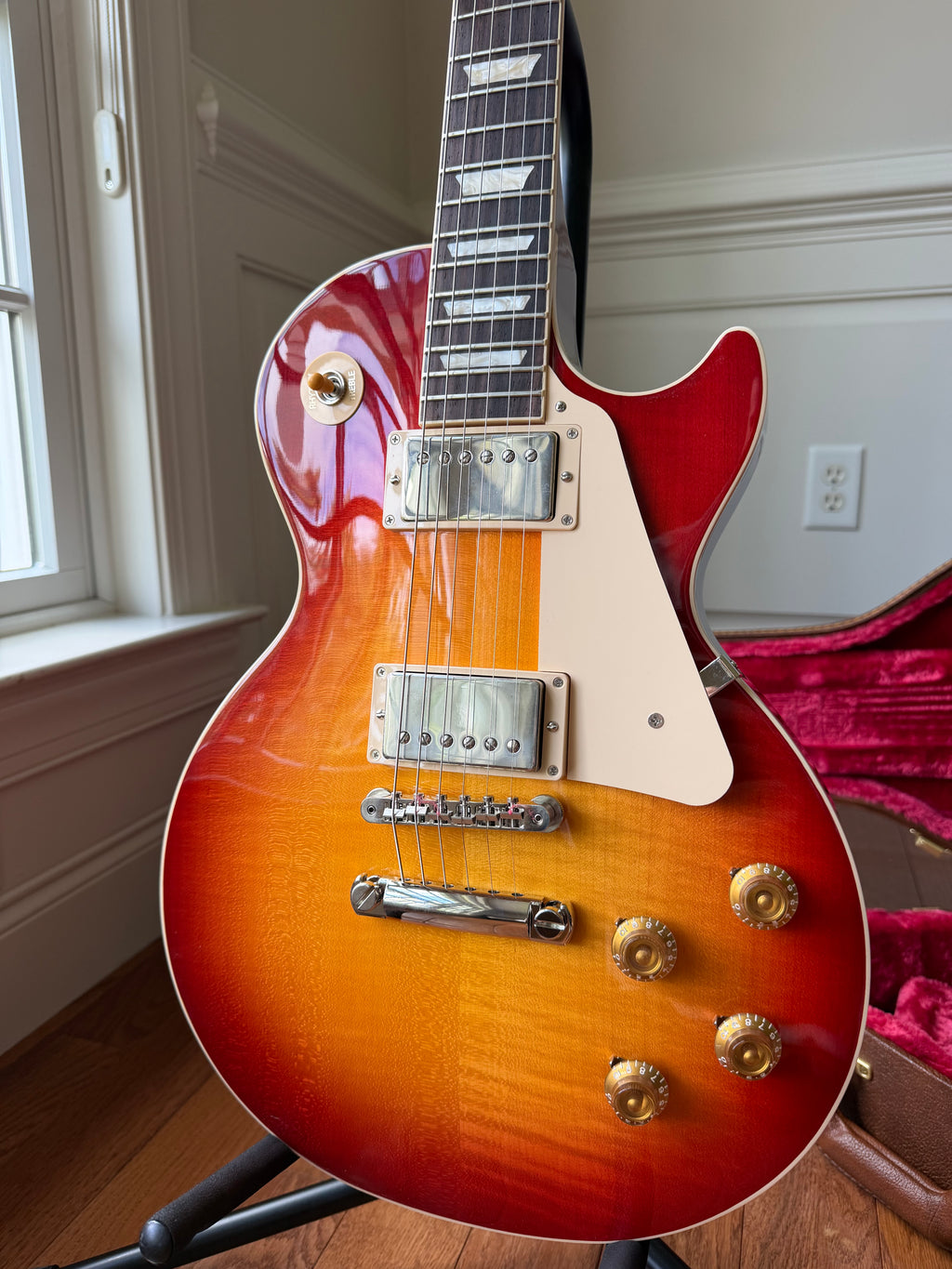 2026 Gibson Les Paul Standard 50s Figured Top - Heritage Cherry Sunburst