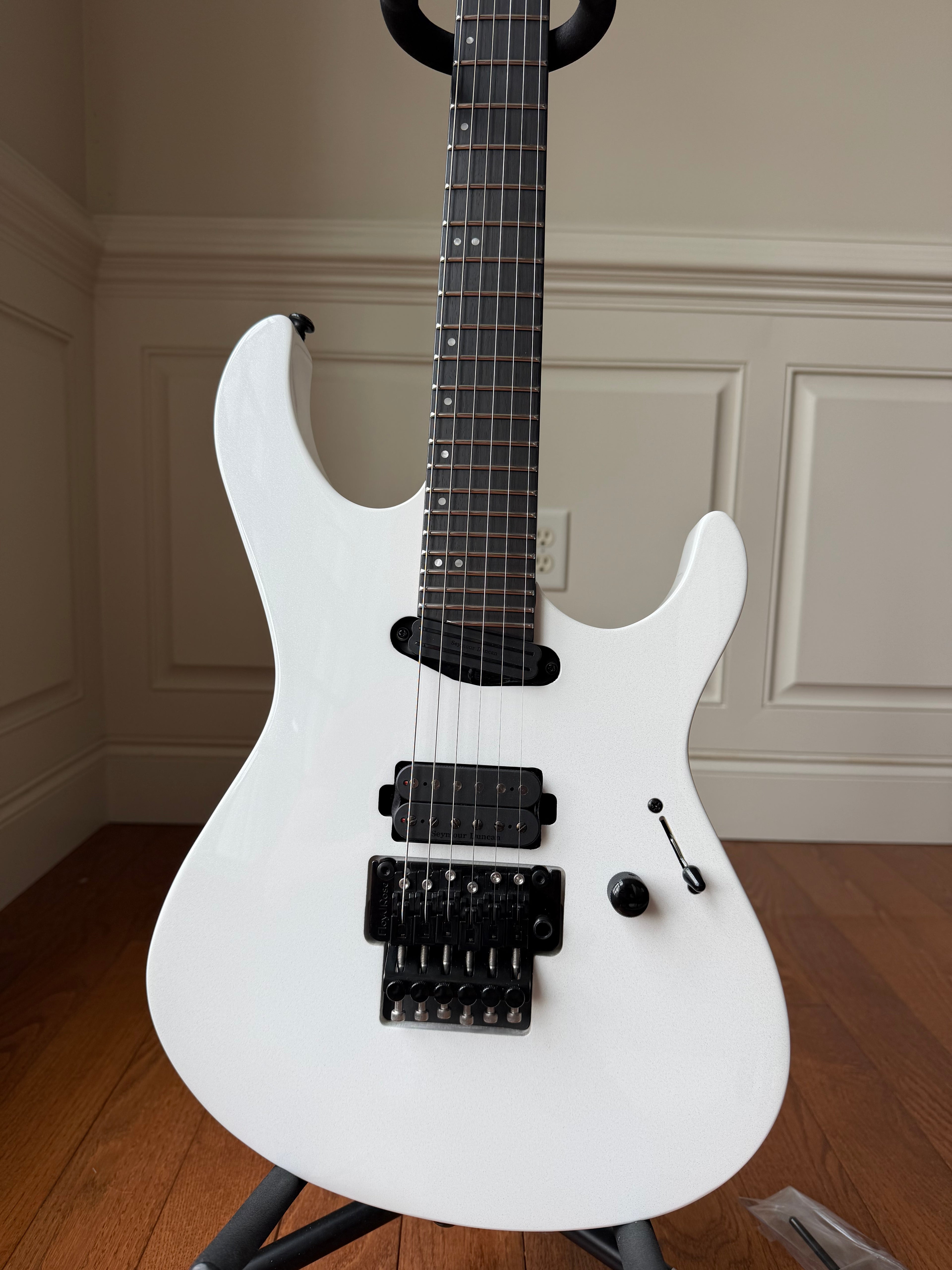 2026 ESP LTD MV-1000 Maverick - Pearl White