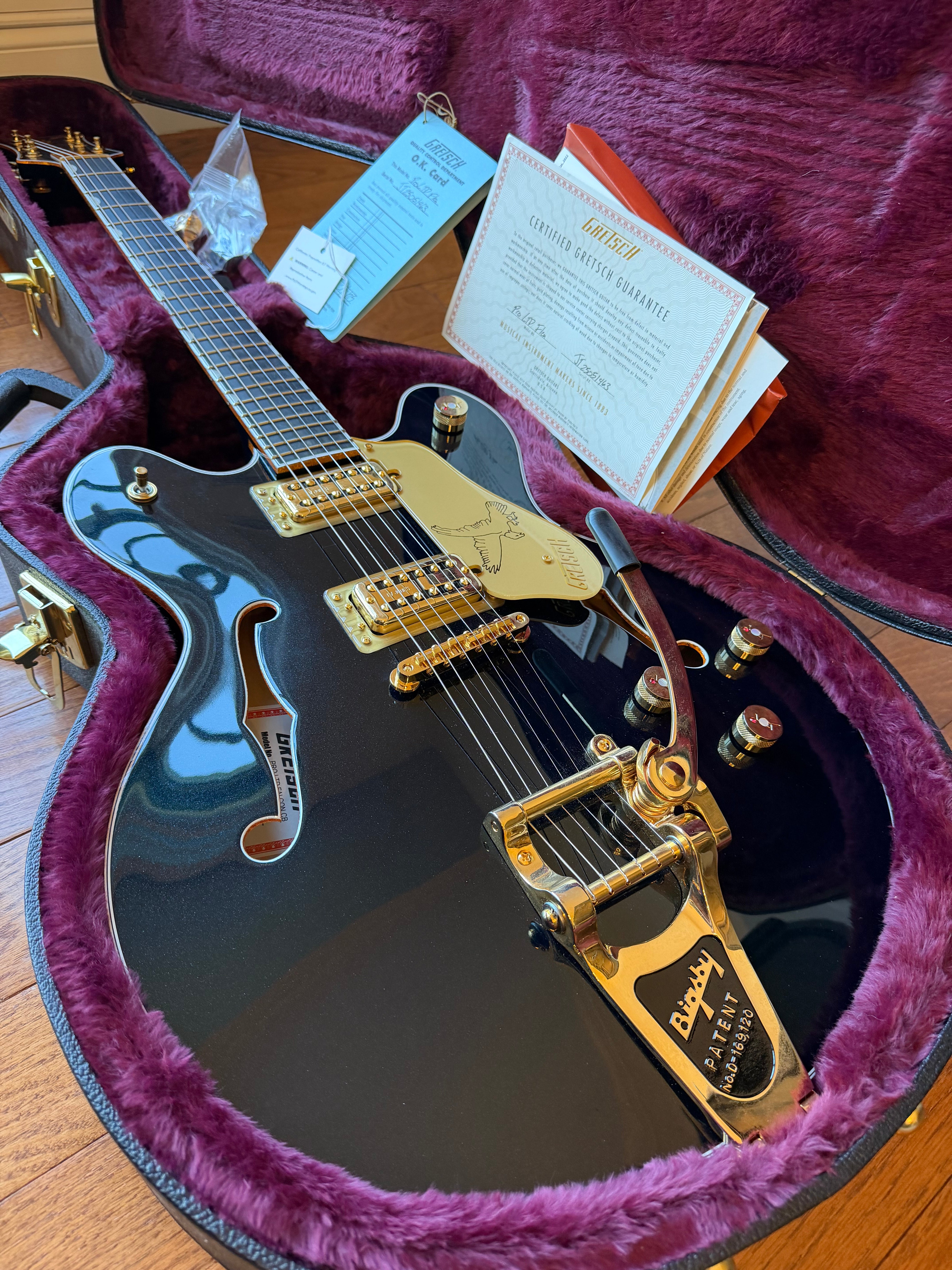 2025 Gretsch Falcon Pro Center Block LTD Limited Edition - Midnight Sapphire Blue