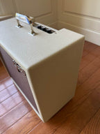 Gibson Falcon 5 7-Watt 1x10" Guitar Combo - Cream Bronco Vinyl with Oxblood Grille