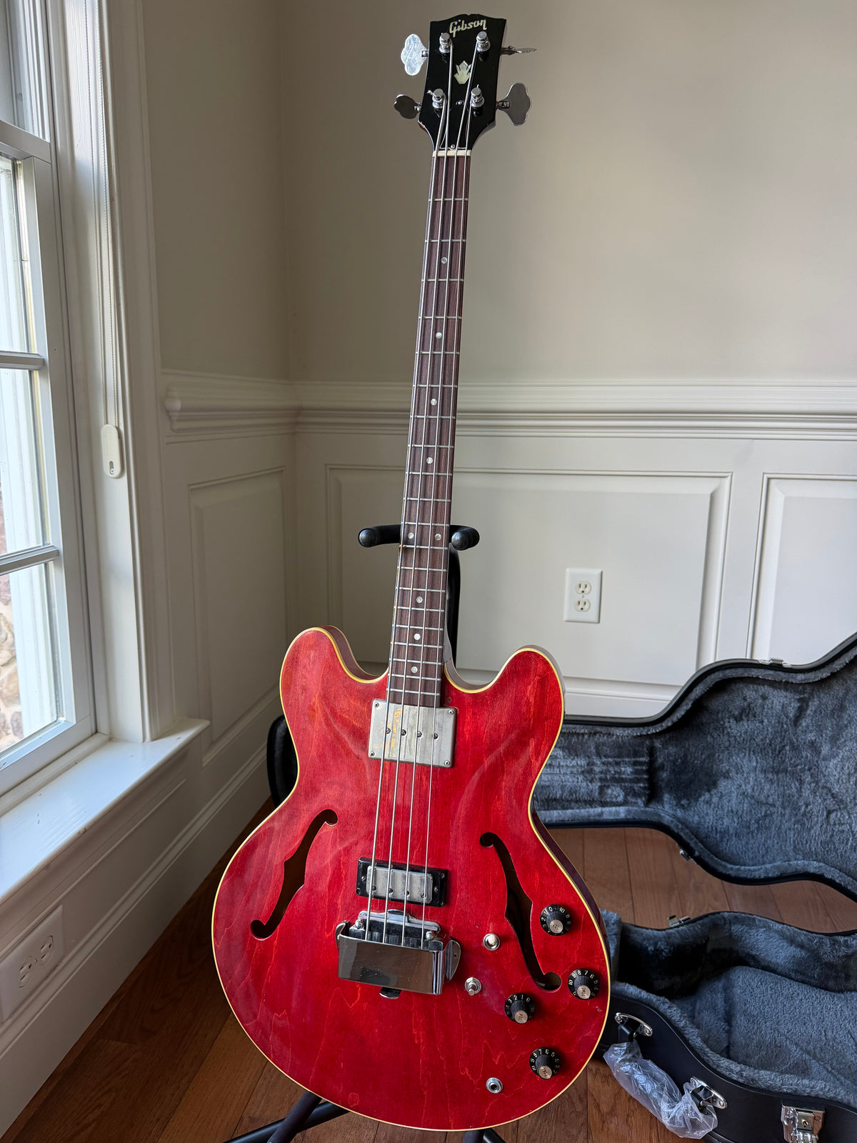 1968 Gibson EB-2 Electric Bass - Cherry Red
