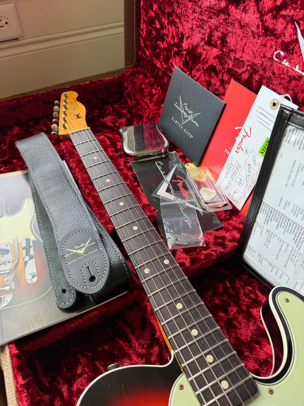 2025 Fender Custom Shop ‘60 Telecaster Custom Heavy Relic - 3 Color Sunburst