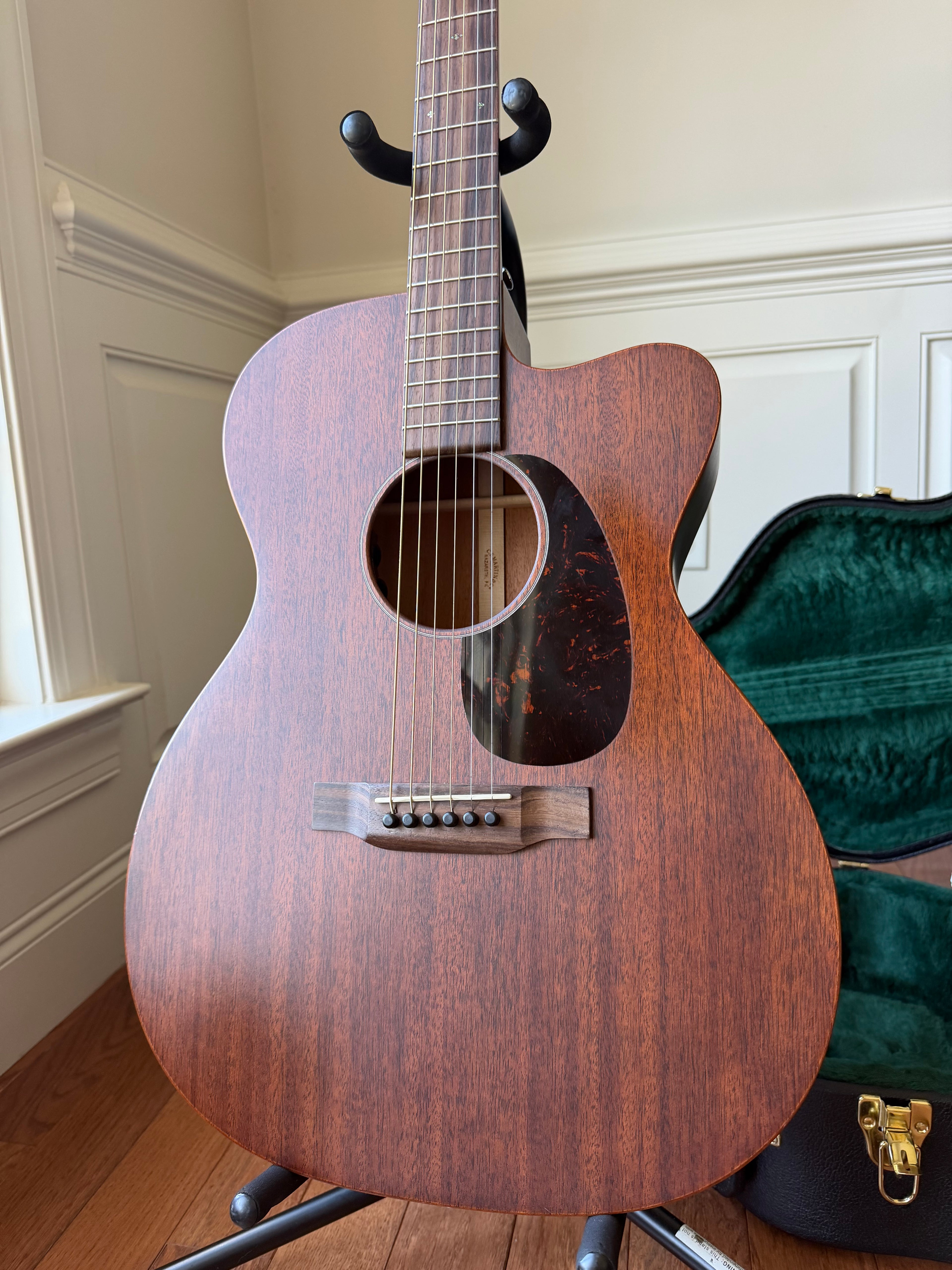 2019 Martin OMC-15ME - Mahogany