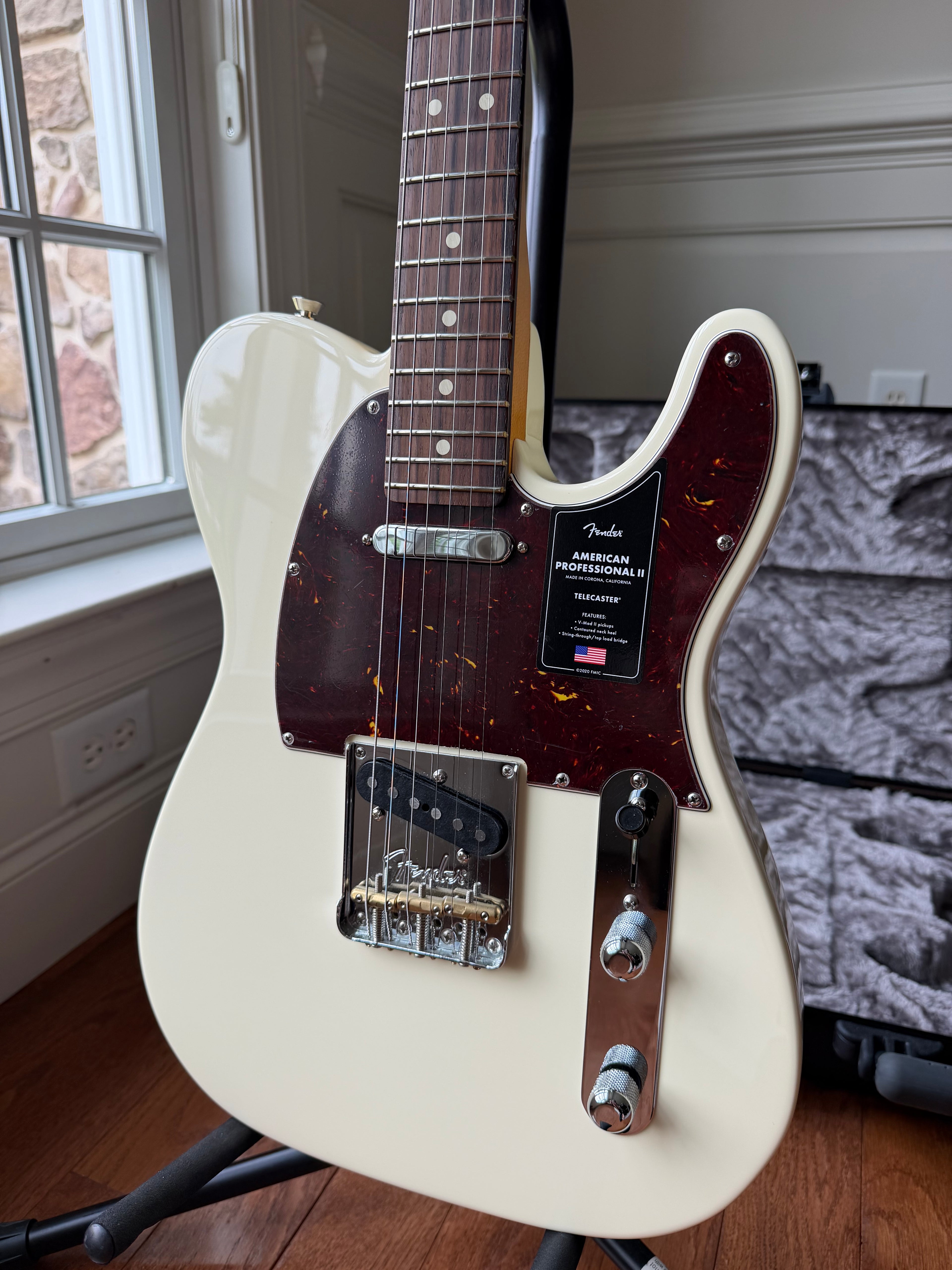 2023 Fender American Professional II Telecaster - Olympic White