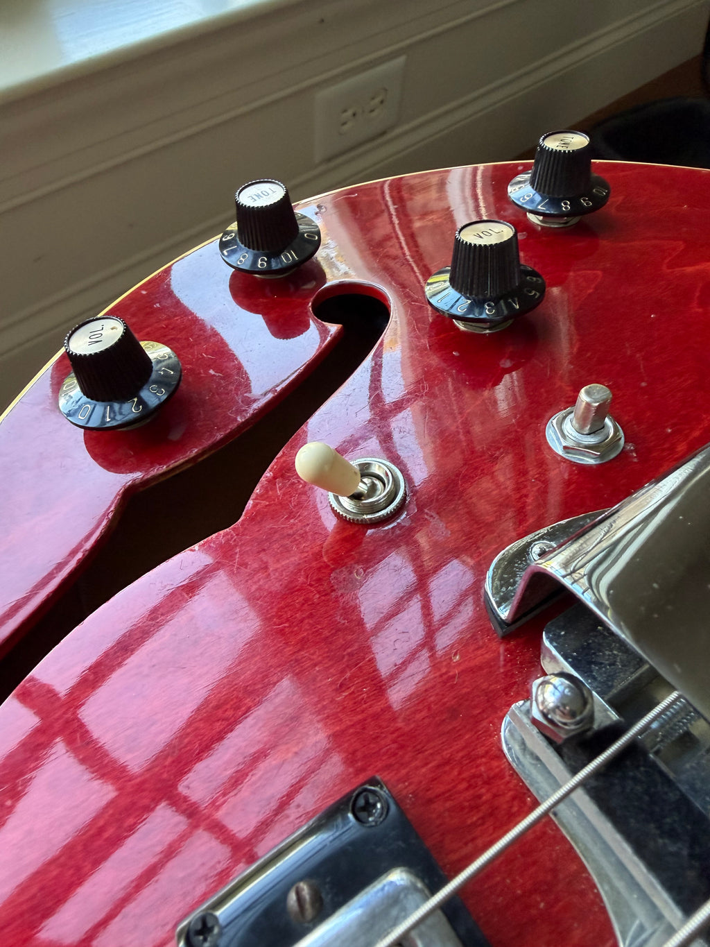 1968 Gibson EB-2 Electric Bass - Cherry Red