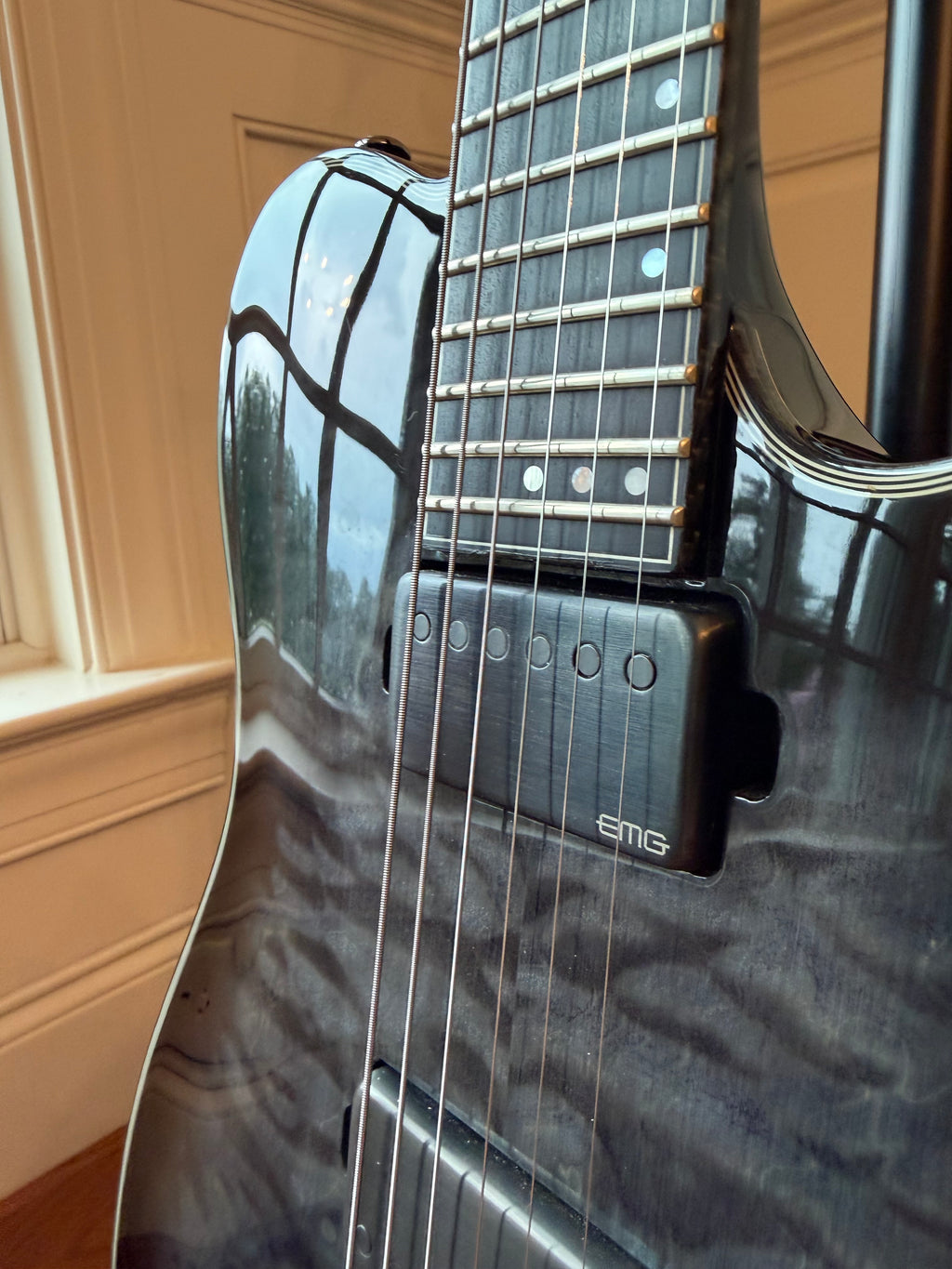 2022 Schecter Hellraiser Hybrid PT - Trans Black Burst