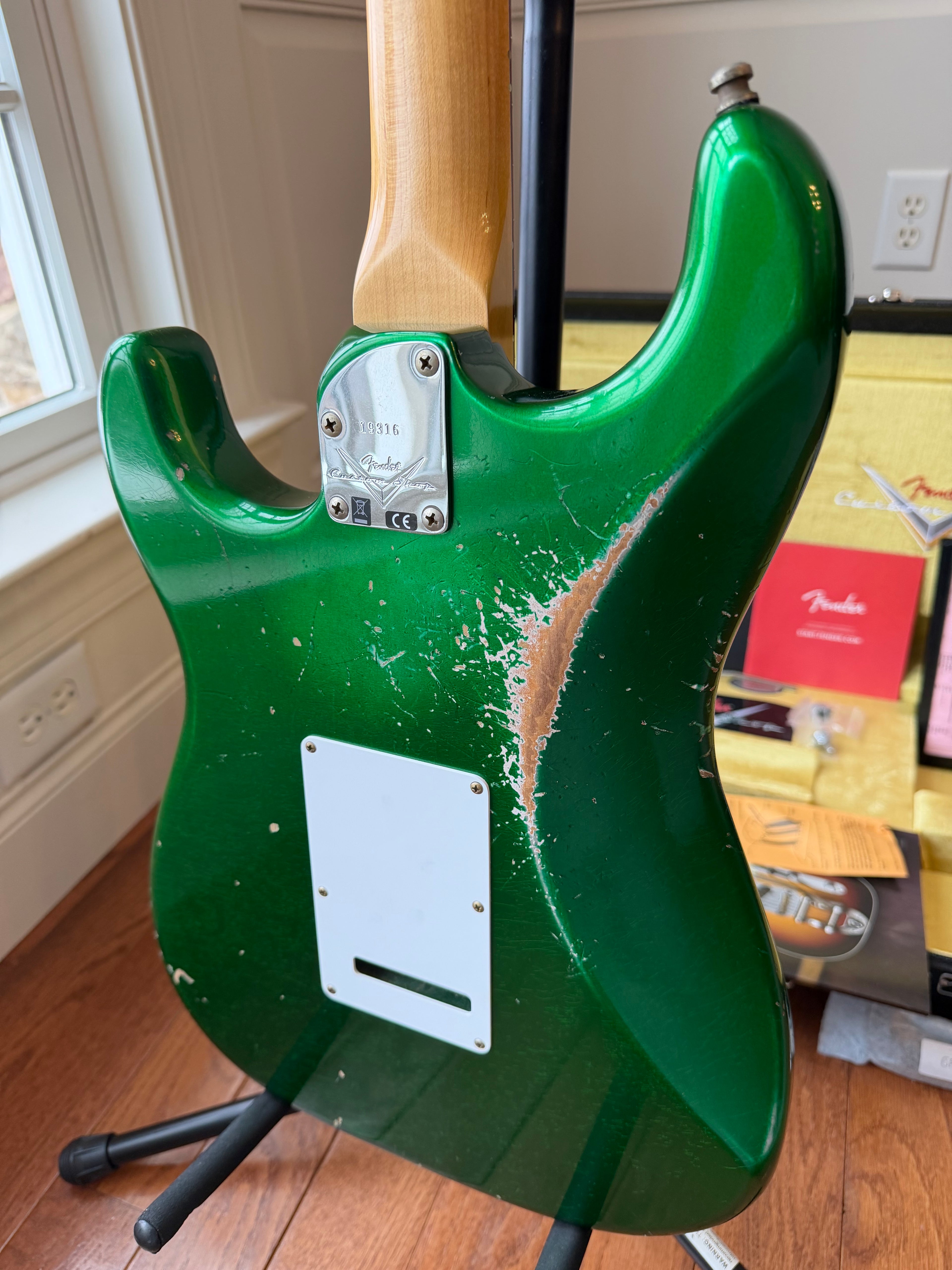 2026 Fender Custom Shop Stratocaster Pro W25 Relic - Candy Apple Green - Image 10