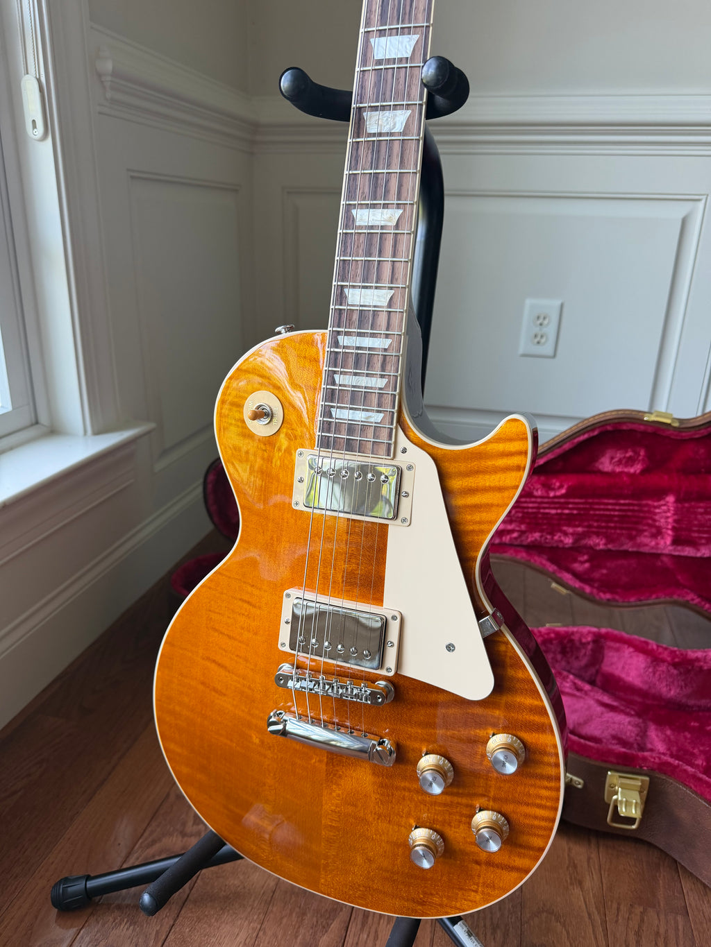 2026 Gibson Les Paul Standard 50s Figured Top - Honey Amber