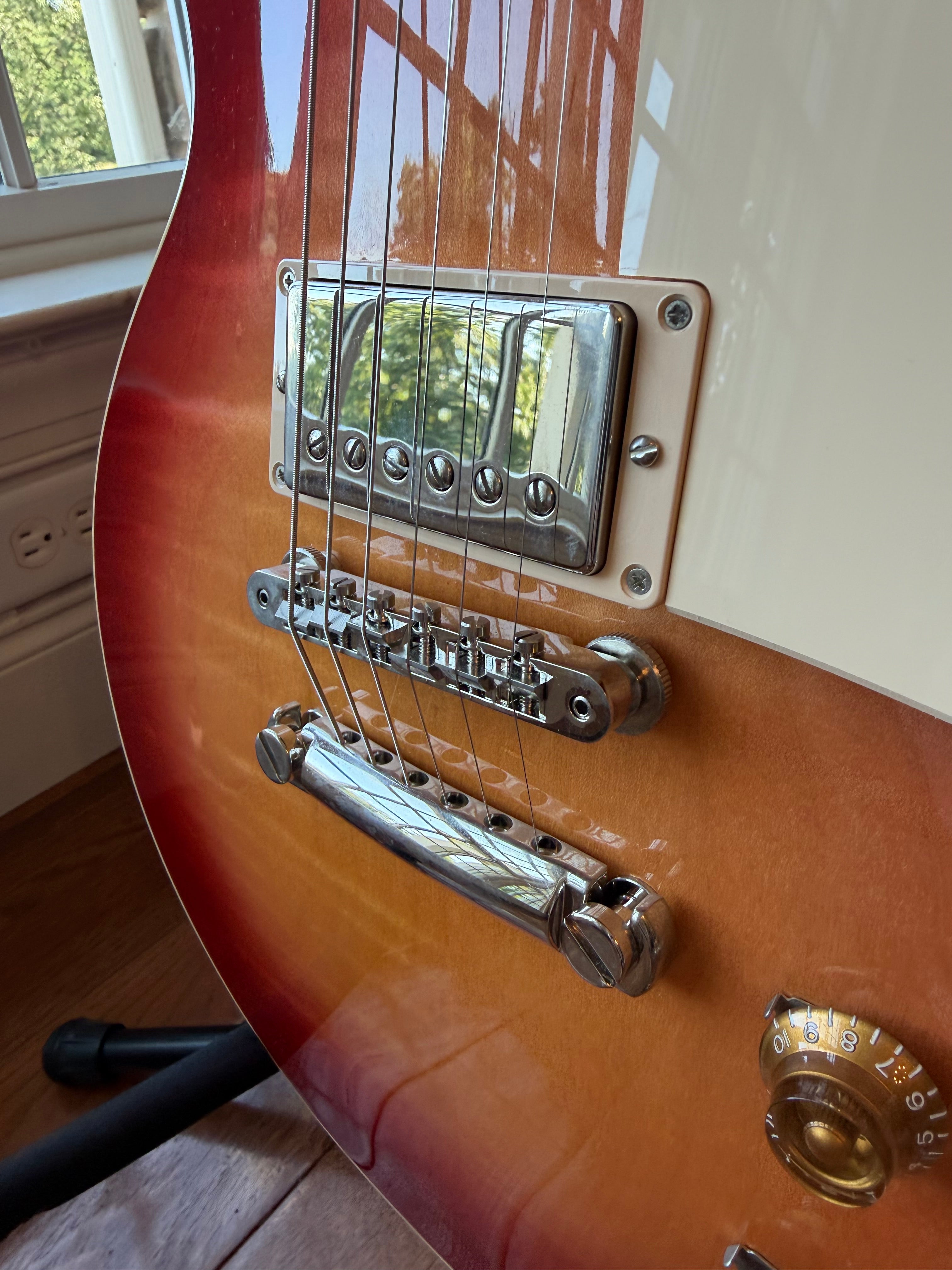 2021 Gibson Les Paul Standard 50s - Cherry Sunburst