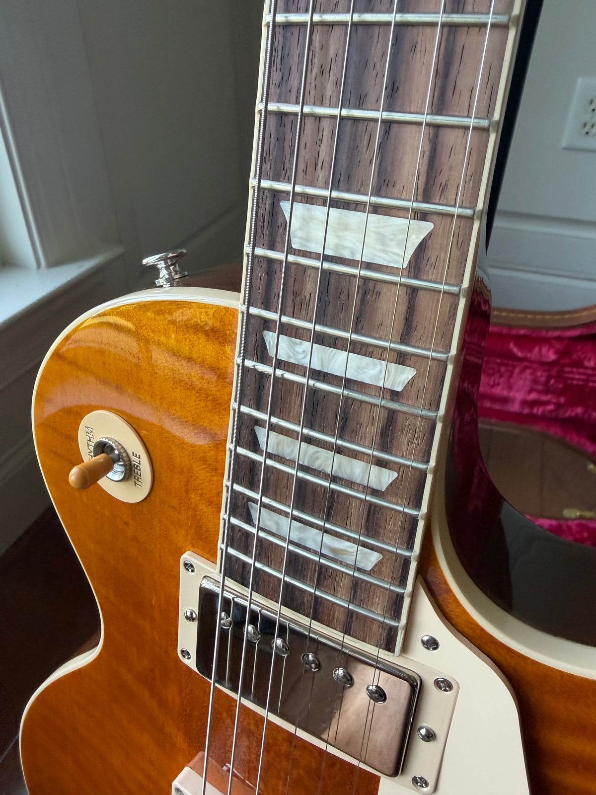 2026 Gibson Les Paul Standard 50s Figured Top - Honey Amber