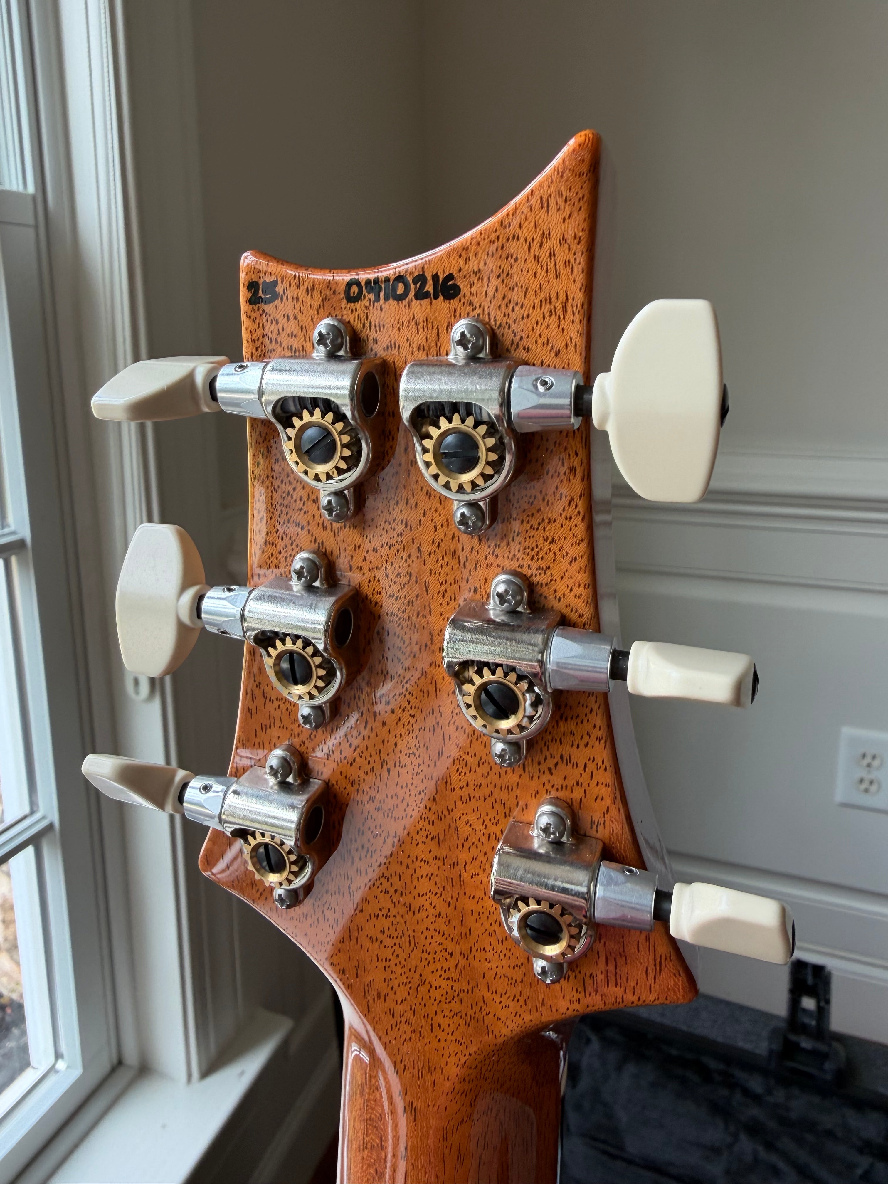 2025 PRS Modern Eagle V 40th Anniversary - Aurora Borealis