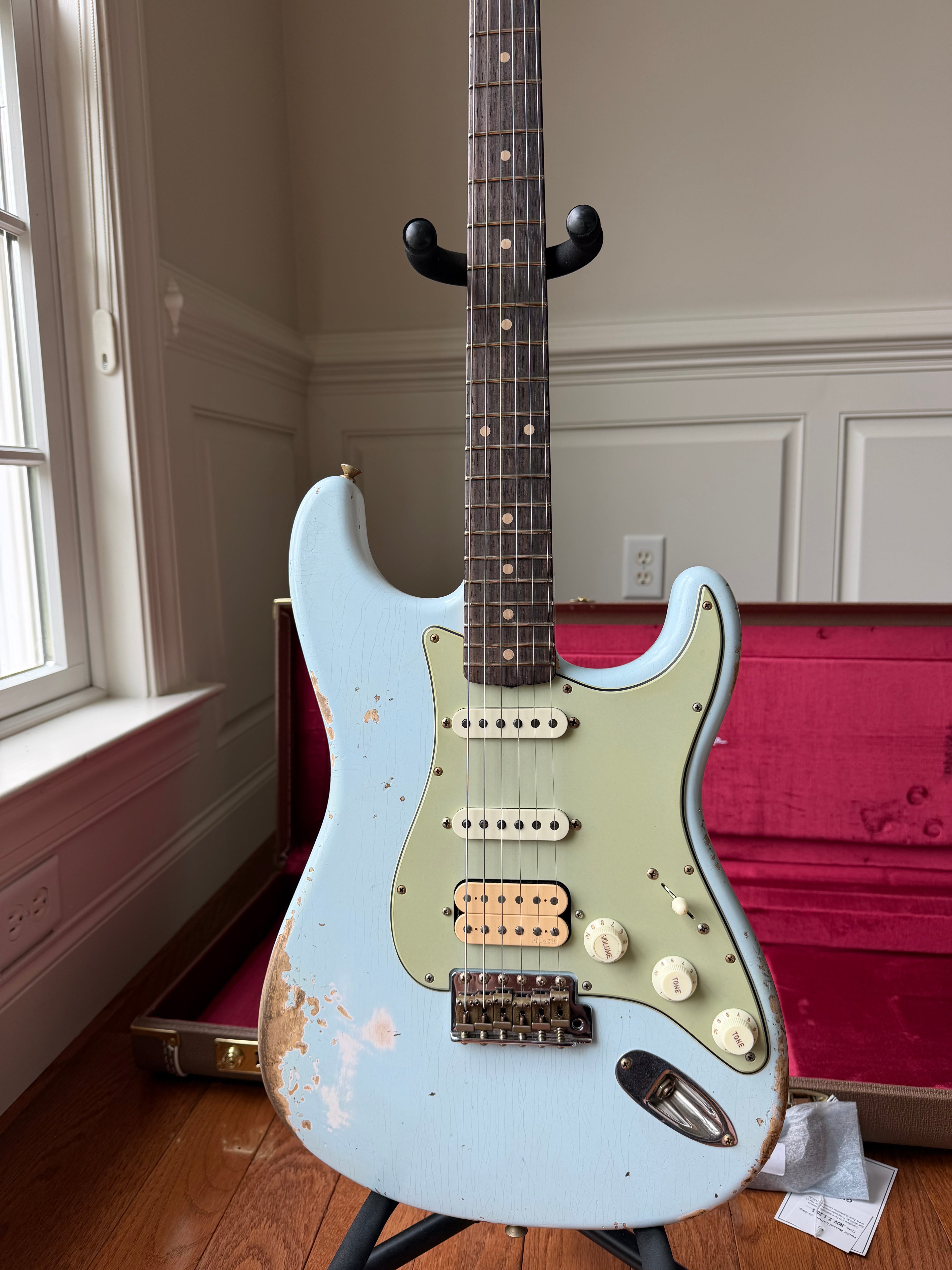 2026 Fender Custom Shop ‘62 Stratocaster 6.6 lbs HSS Heavy Relic - Sonic Blue