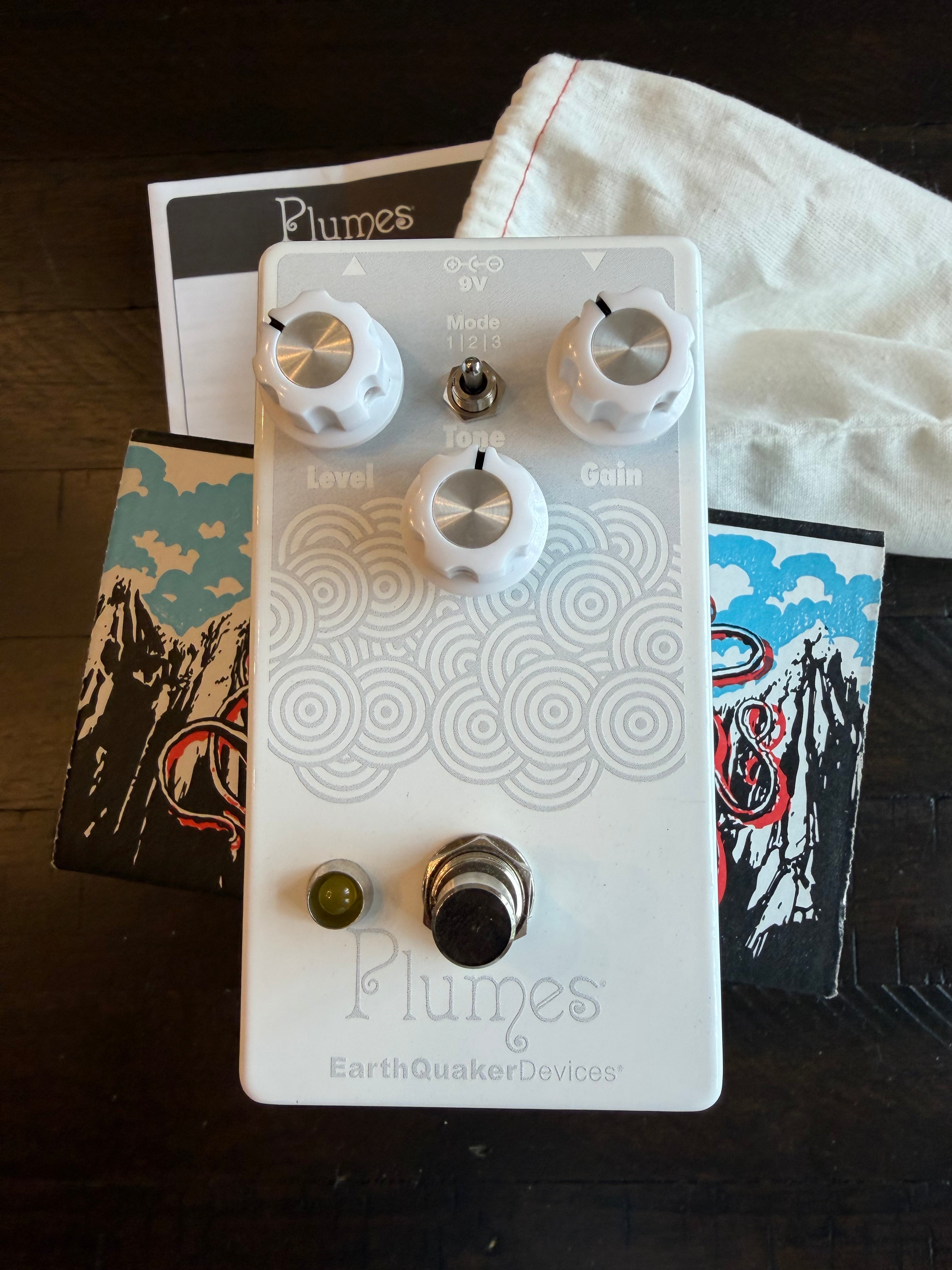 EarthQuaker Devices Plumes Whiteout 1 of 50