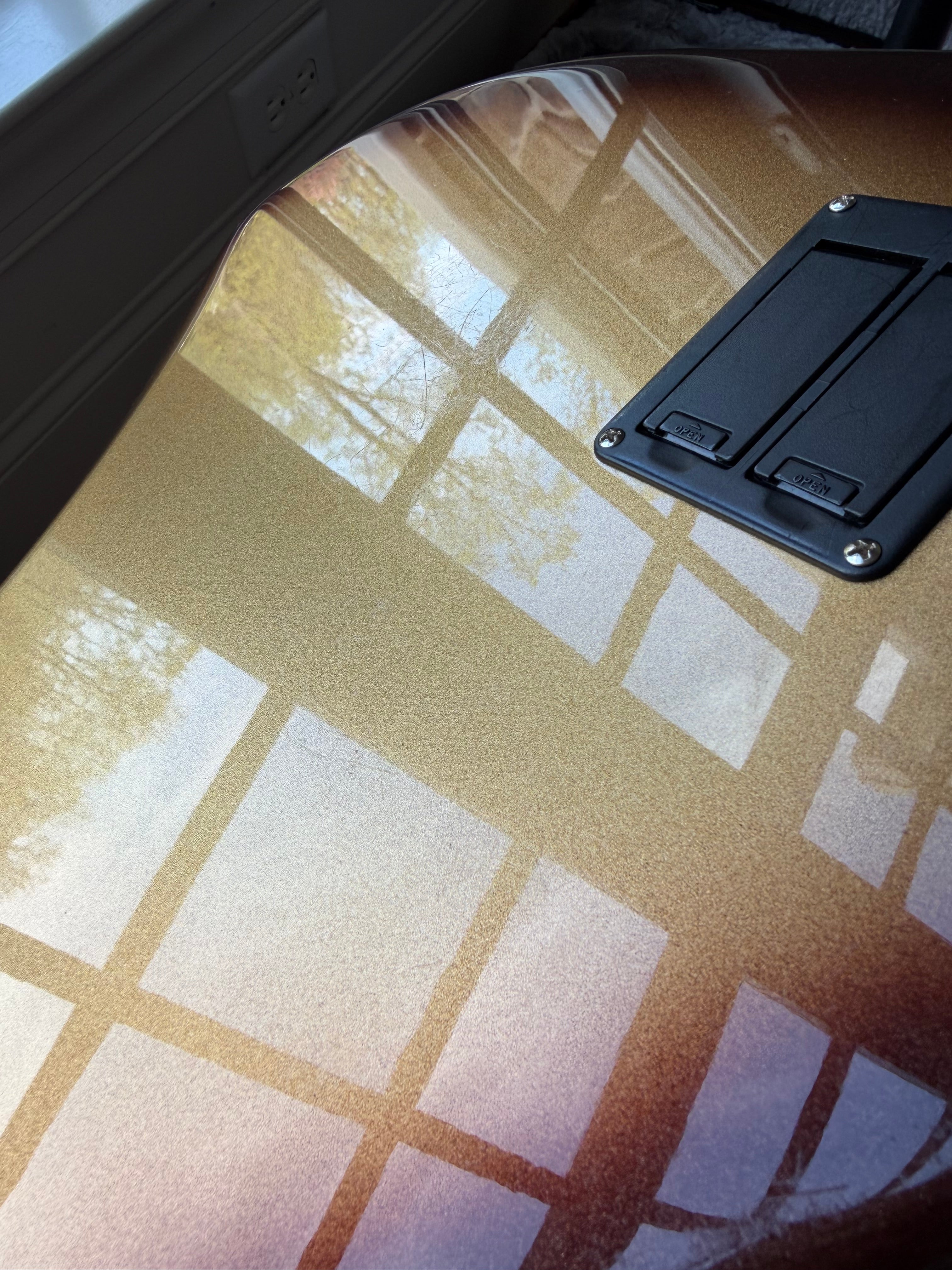 2019 Fender American Ultra Precision Bass - Mocha Burst