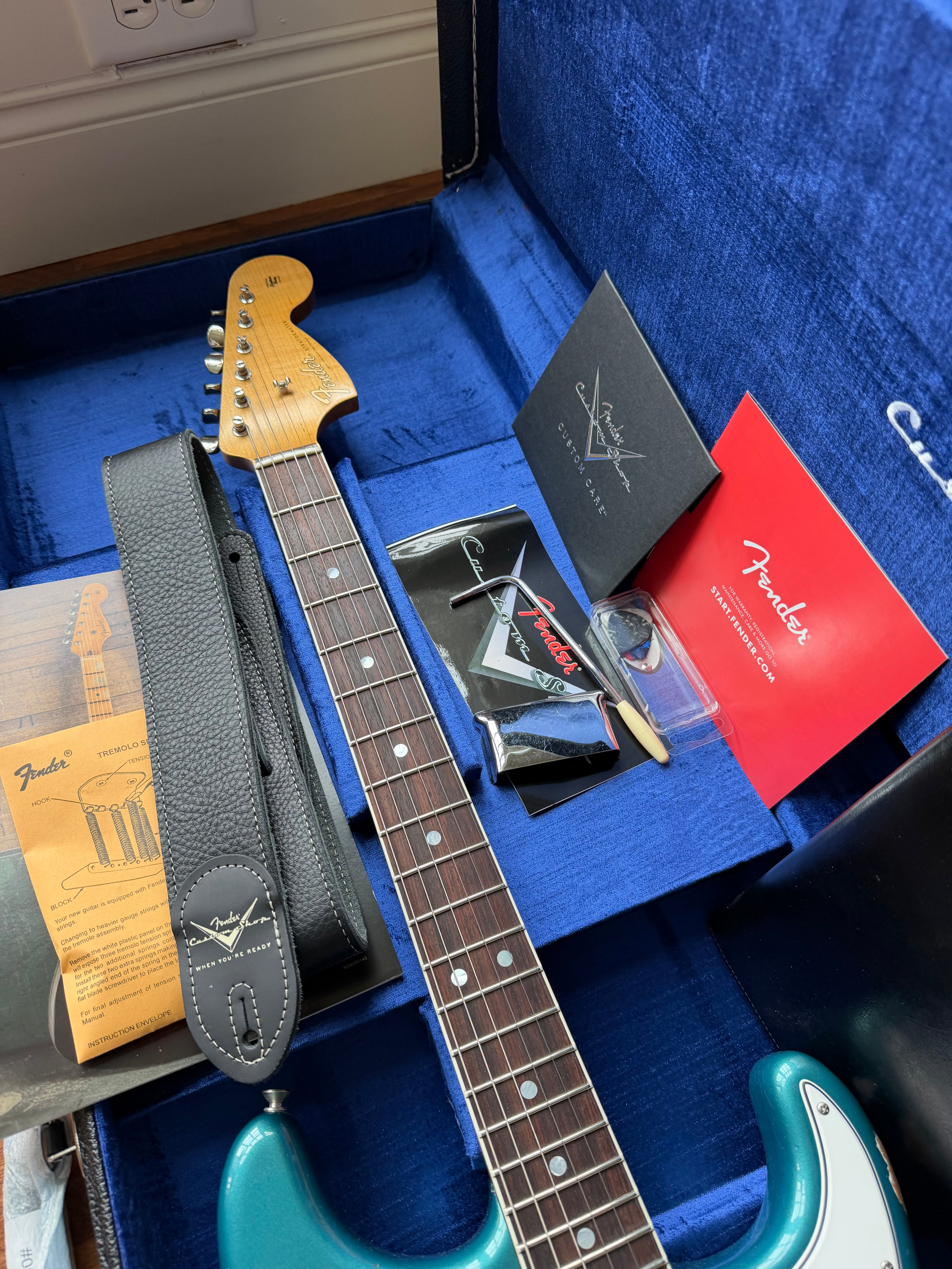2024 Fender Custom Shop ‘67 Stratocaster Channel Bound Neck Relic - Aged Ocean Turquoise