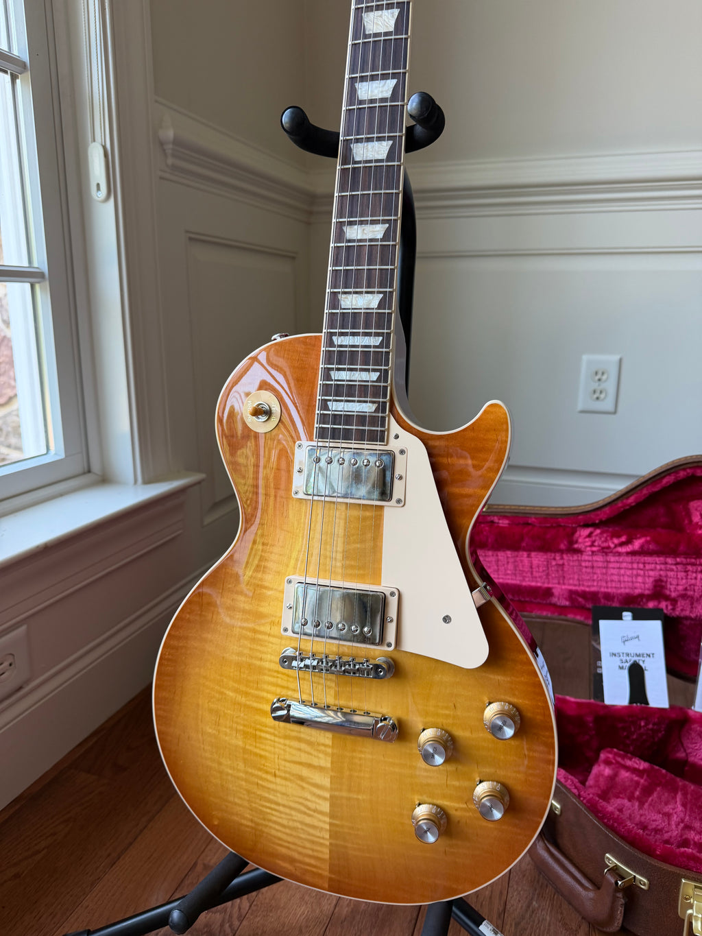 2026 Gibson Les Paul Standard 60s Figured Top - Unburst