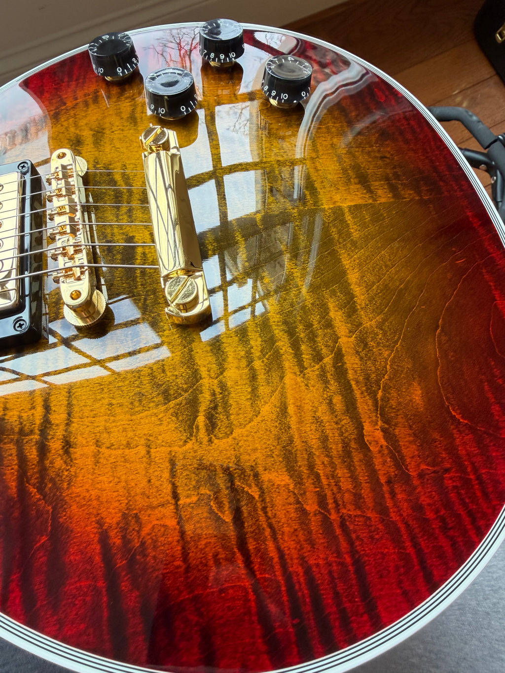 2026 Gibson Les Paul Axcess Custom Figured Top - Bengal Burst