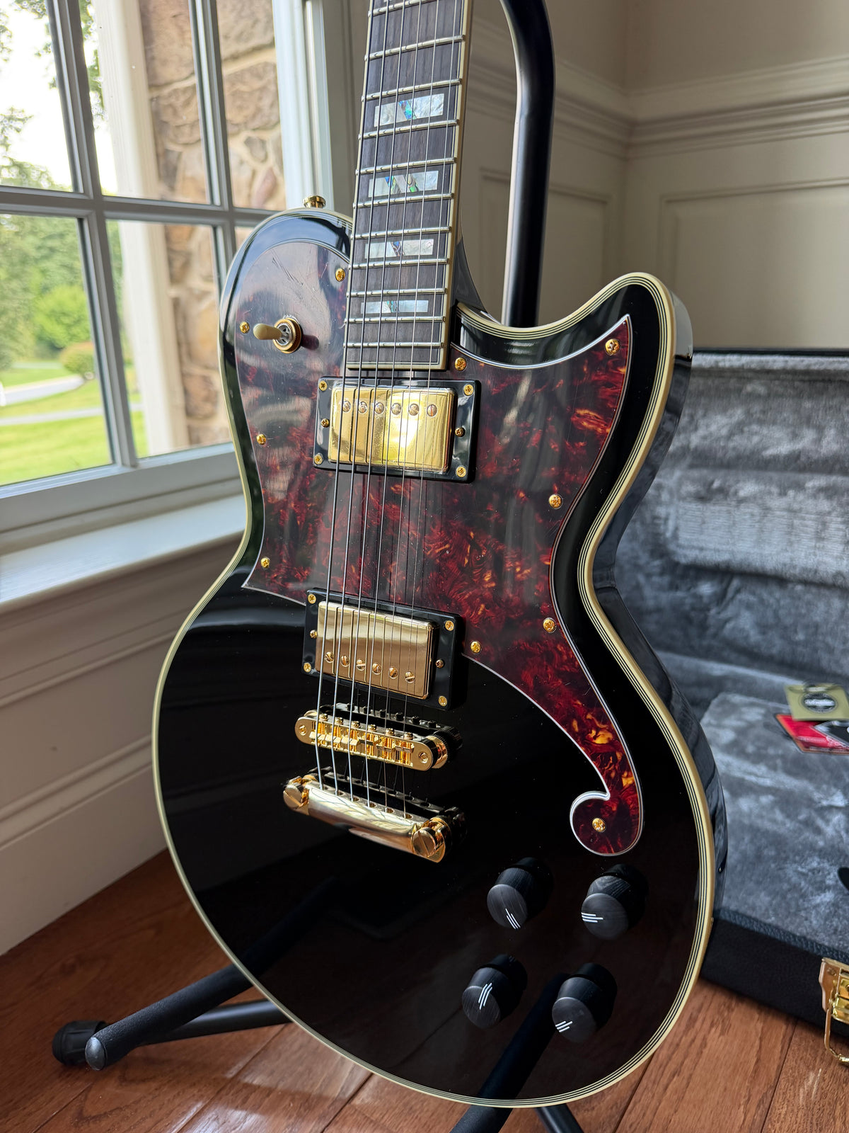 2024 D'Angelico Deluxe Atlantic Baritone - Solid Black