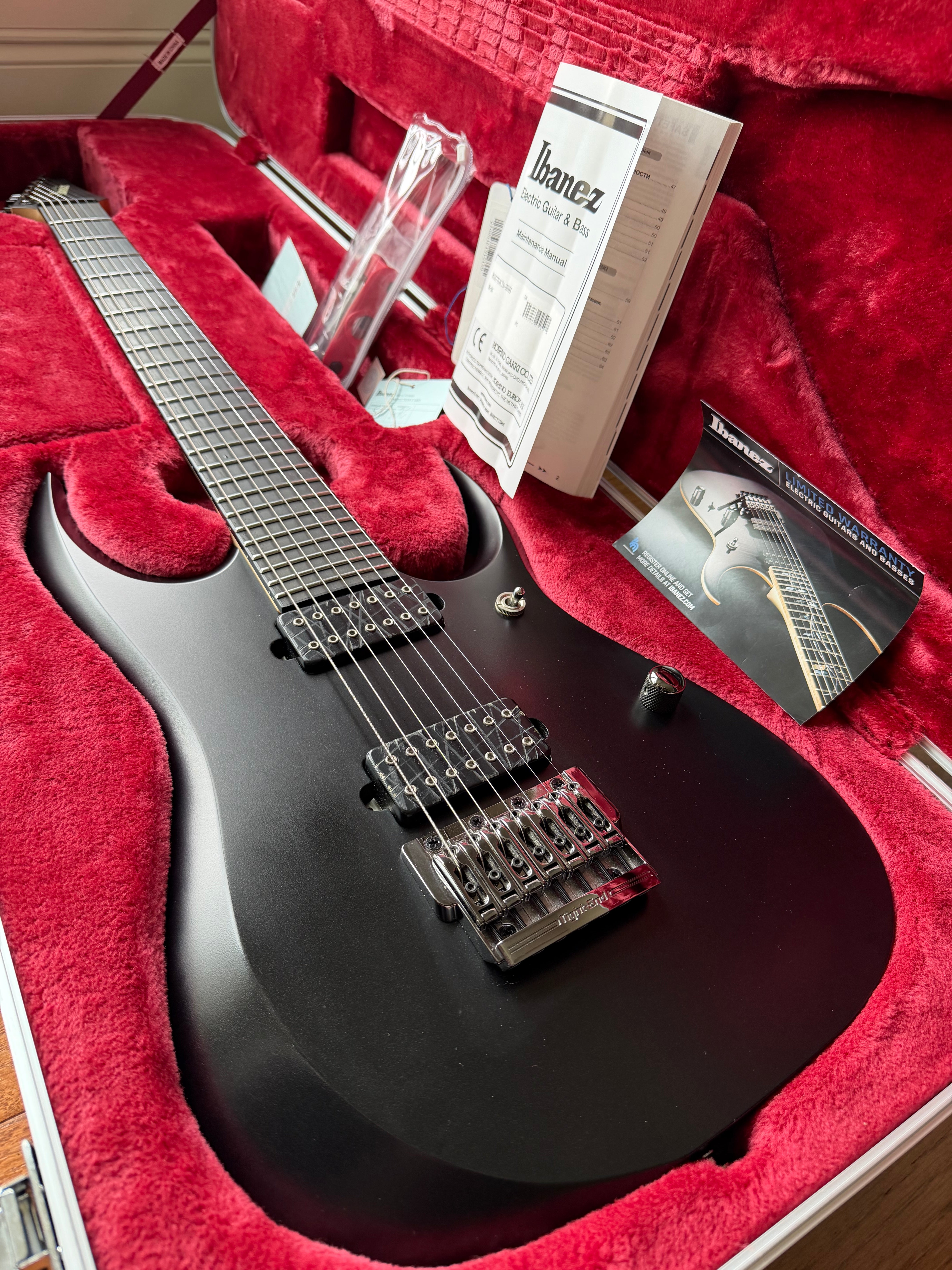 2019 Ibanez Prestige RGD7UCS 7 String - Invisible Shadow Black