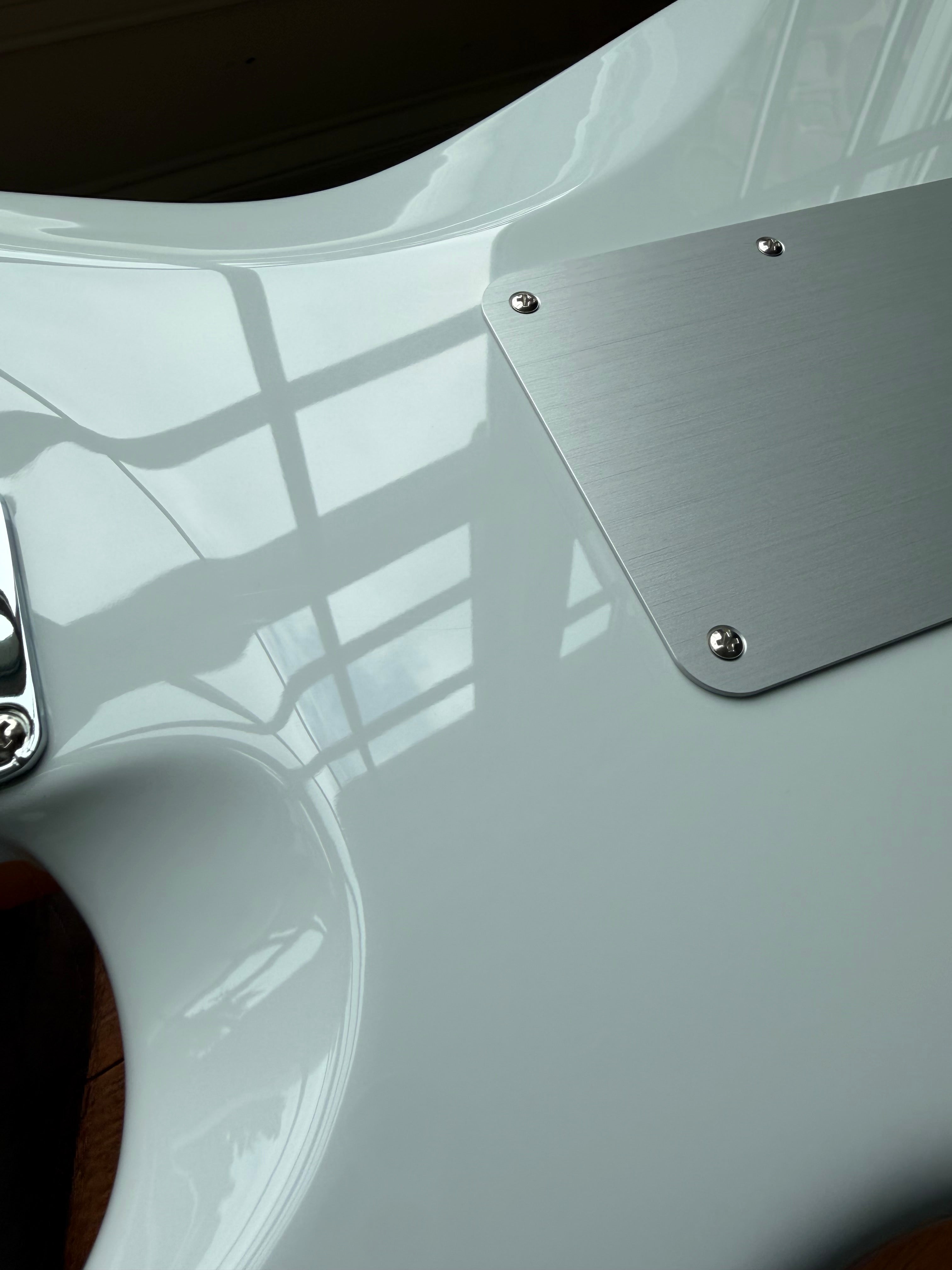2026 Fender American Ultra II Stratocaster Maple - Avalanche White
