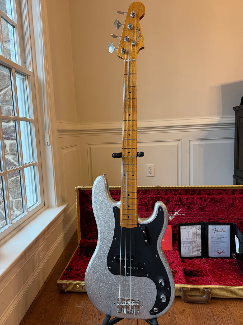2025 Fender Custom Shop ‘58 Precision Bass NOS Roasted Neck - Silver Sparkle