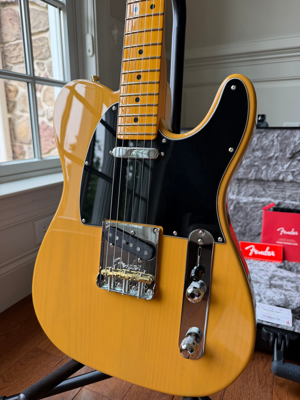 2025 Fender American Professional II Telecaster - Butterscotch Blonde