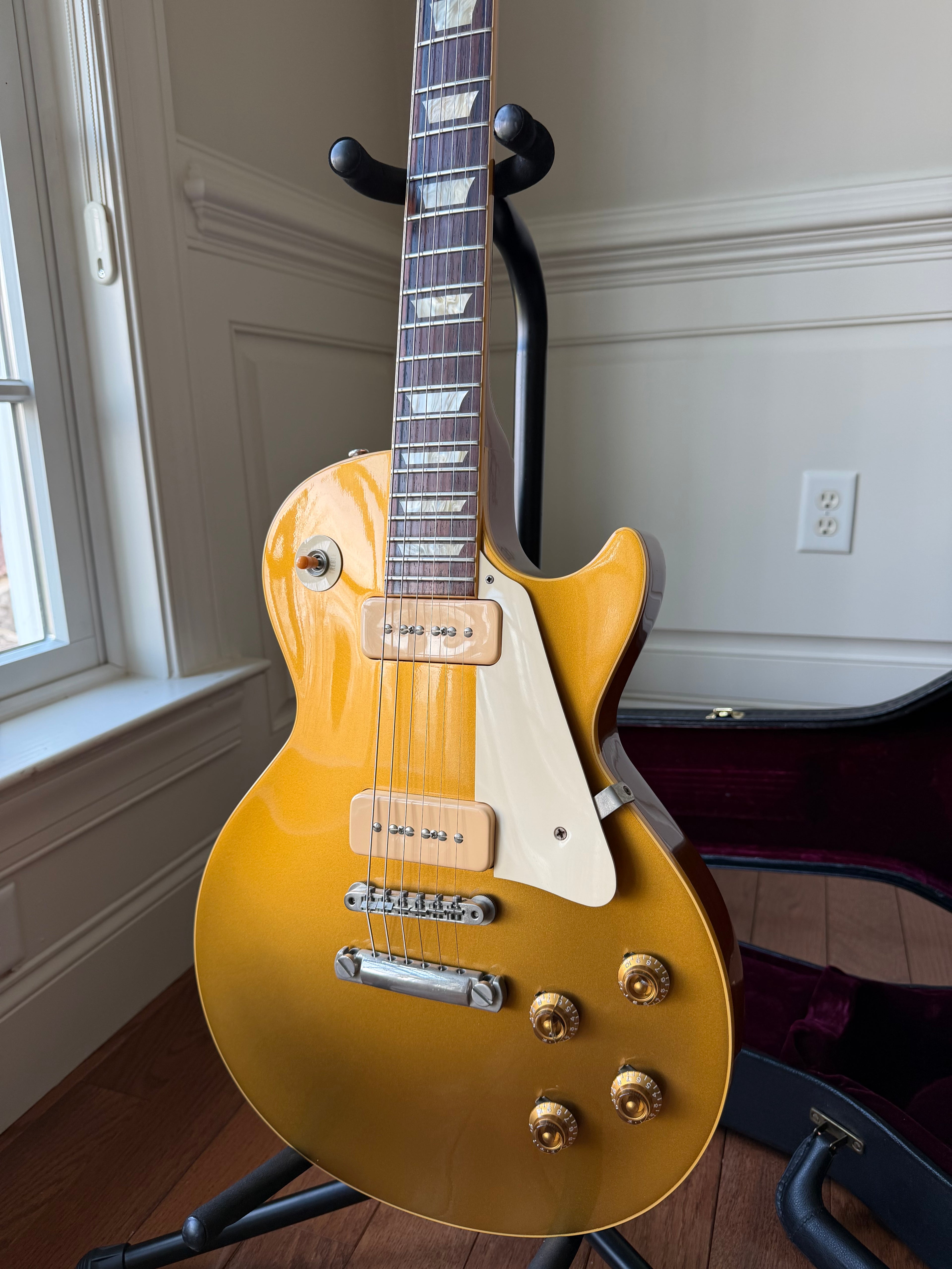 2004 Gibson Custom Shop ‘56 Reissue R6 Les Paul Standard - Gold Top