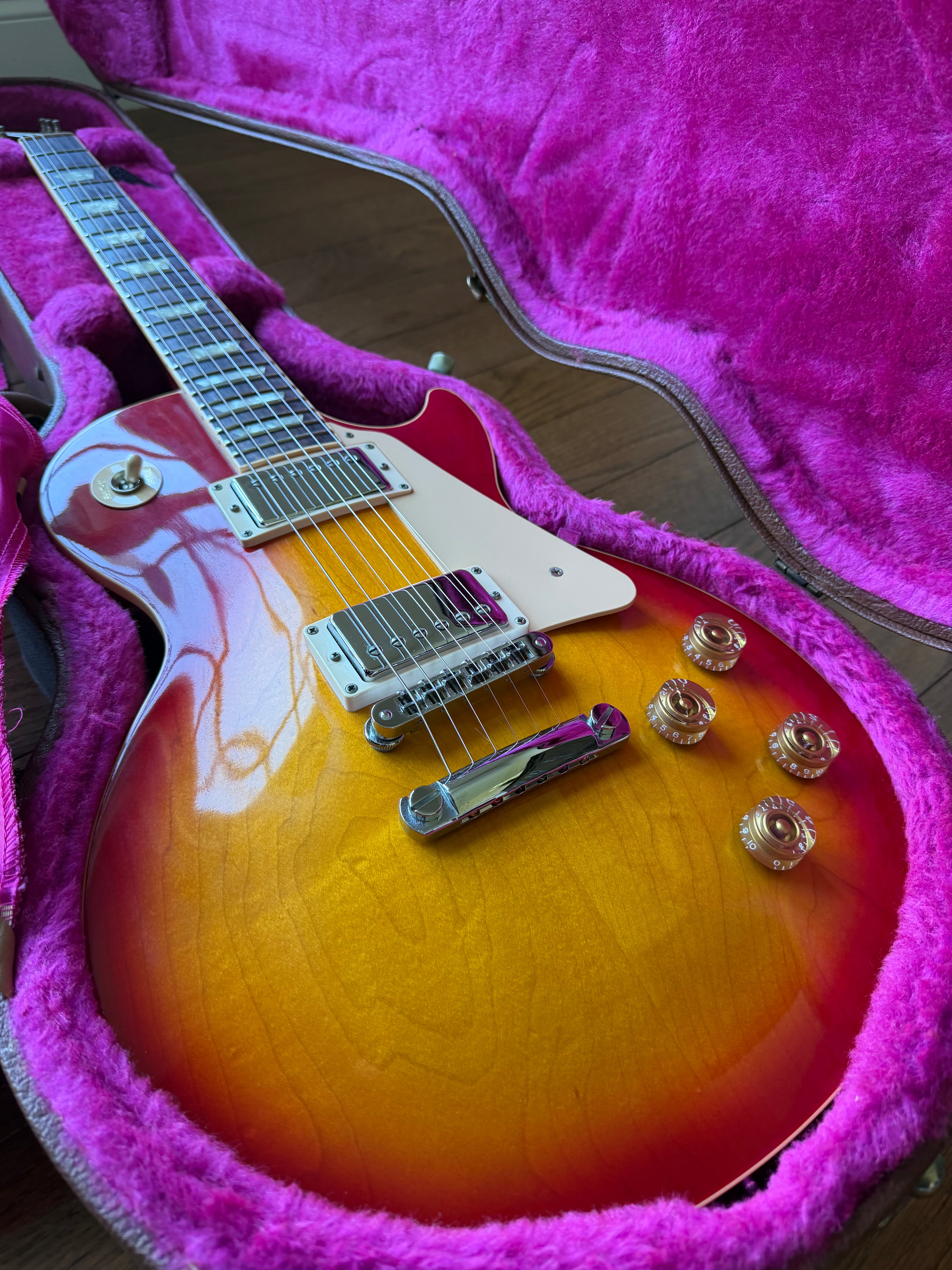 1996 Gibson Les Paul Standard - Heritage Cherry Sunburst