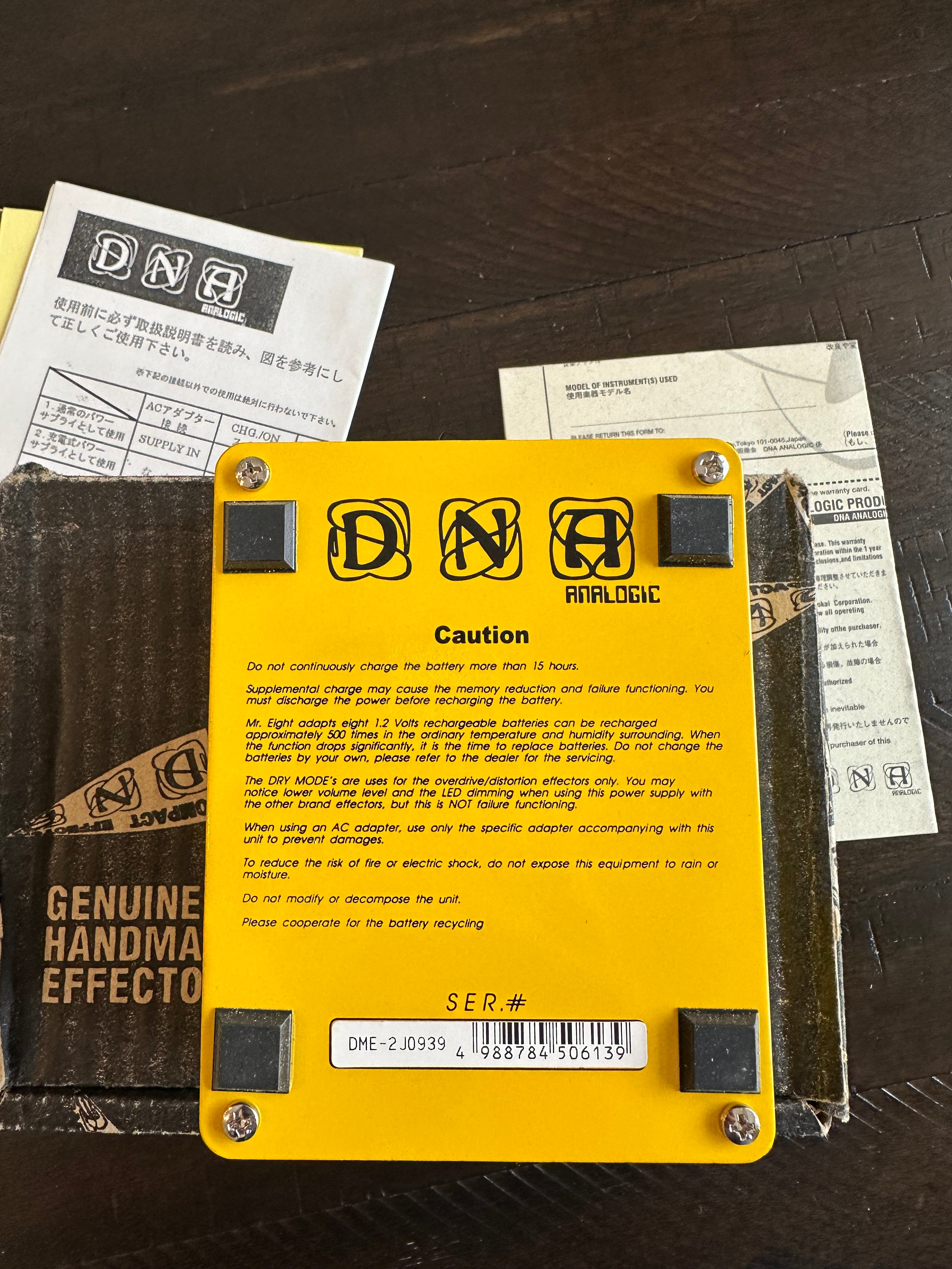 DNA Mr. Eight ME-1 Portable Power Supply - Image 2