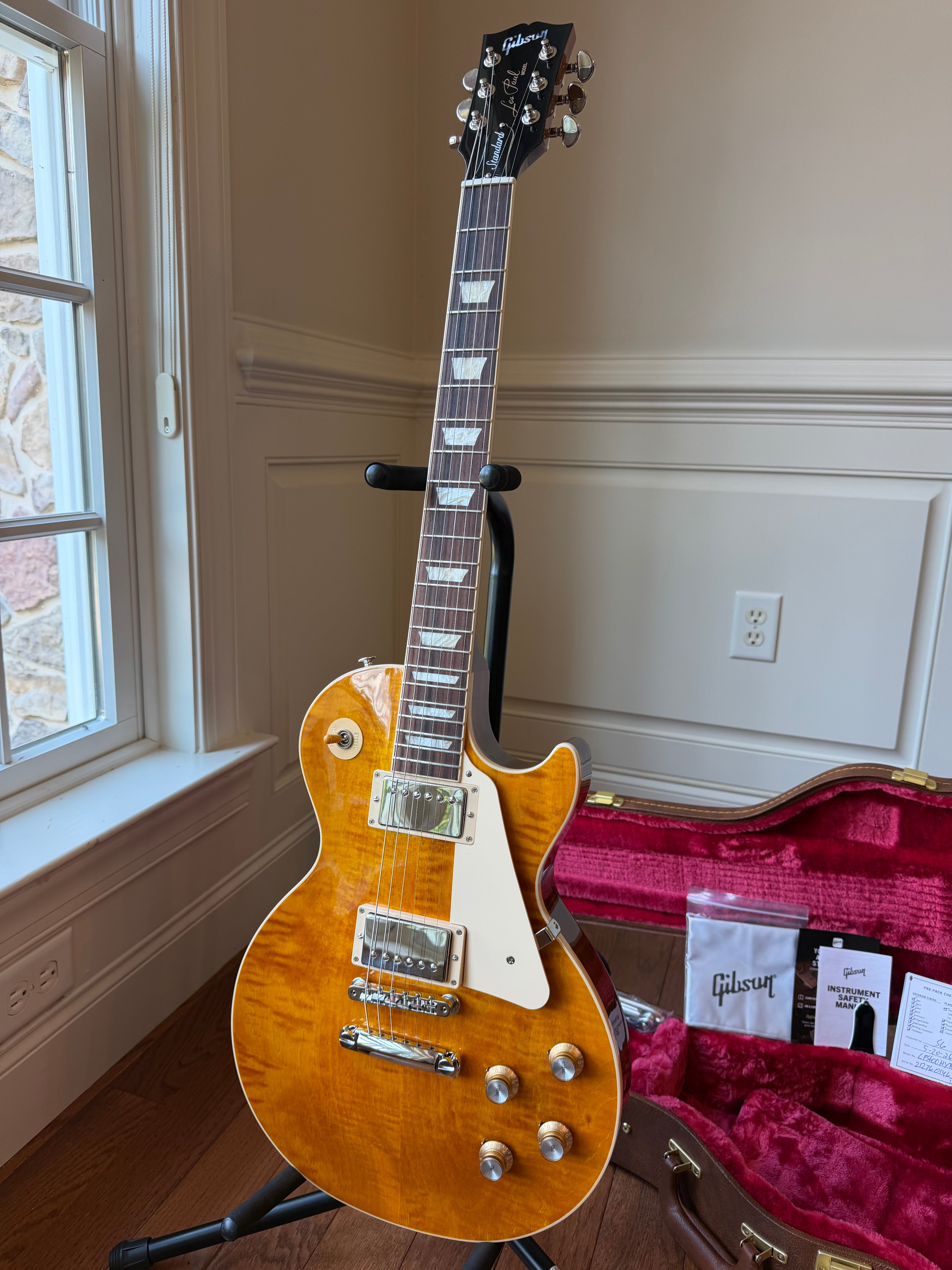 2026 Gibson Les Paul Standard 60s Figured Top - Honey Amber