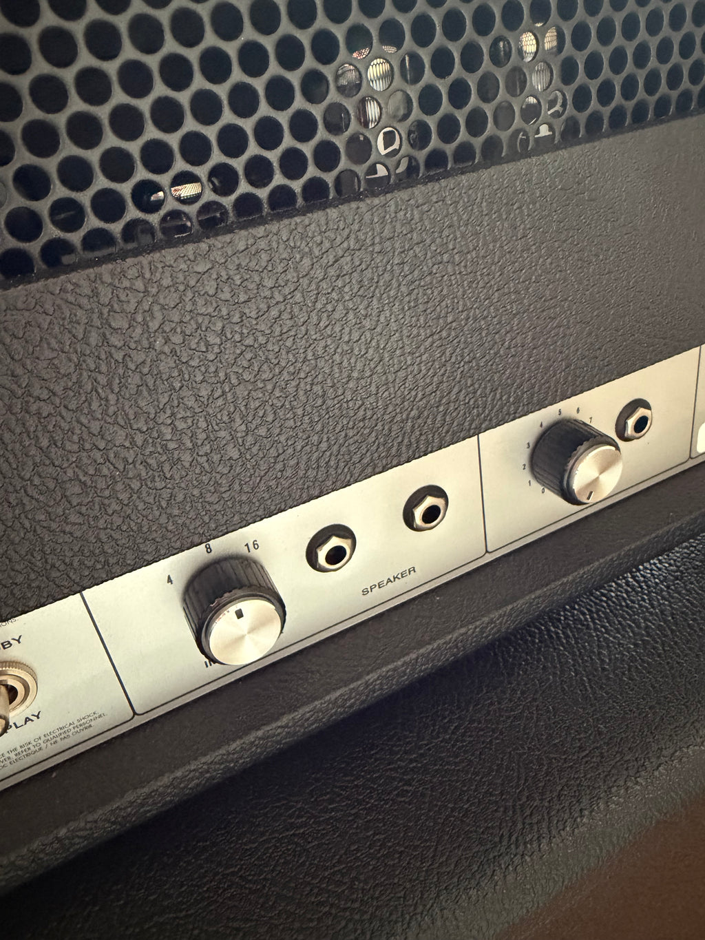 Tone King Royalist MKIII 40W Tube Amplifier Head with 2 x 12-inch 120W Closed-back Cab - Black - Image 11