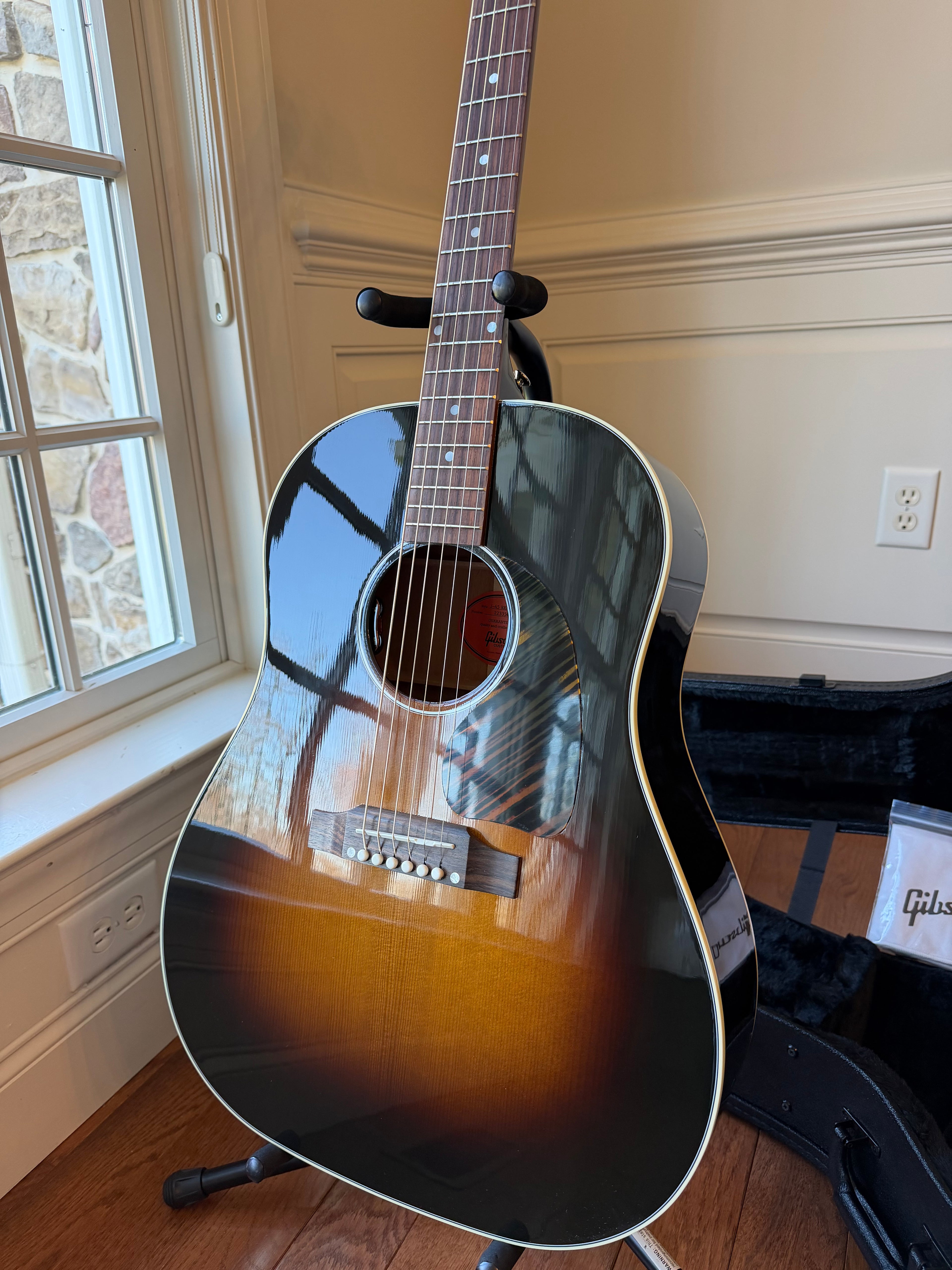 2025 Gibson Custom Shop M2M Thermally Aged Adirondack Red Spruce Top