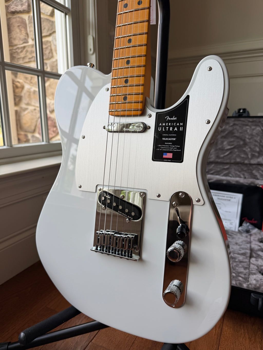 2026 Fender American Ultra II Telecaster Maple - Avalanche White