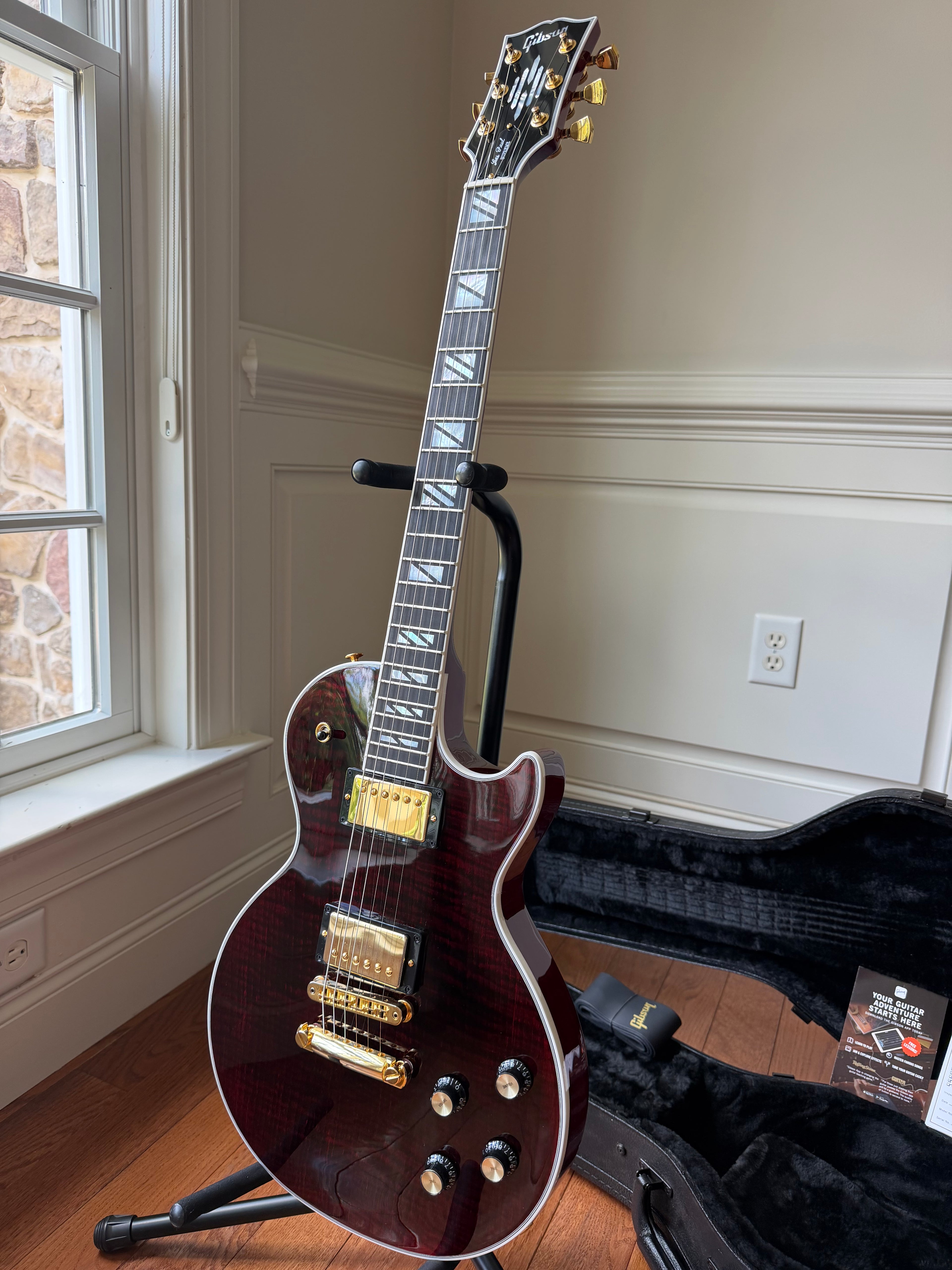 2025 Gibson Les Paul Supreme - Wine Red