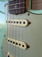 2026 Fender Custom Shop '64 Stratocaster L-Series Journeyman - Aged Surf Green - Image 4