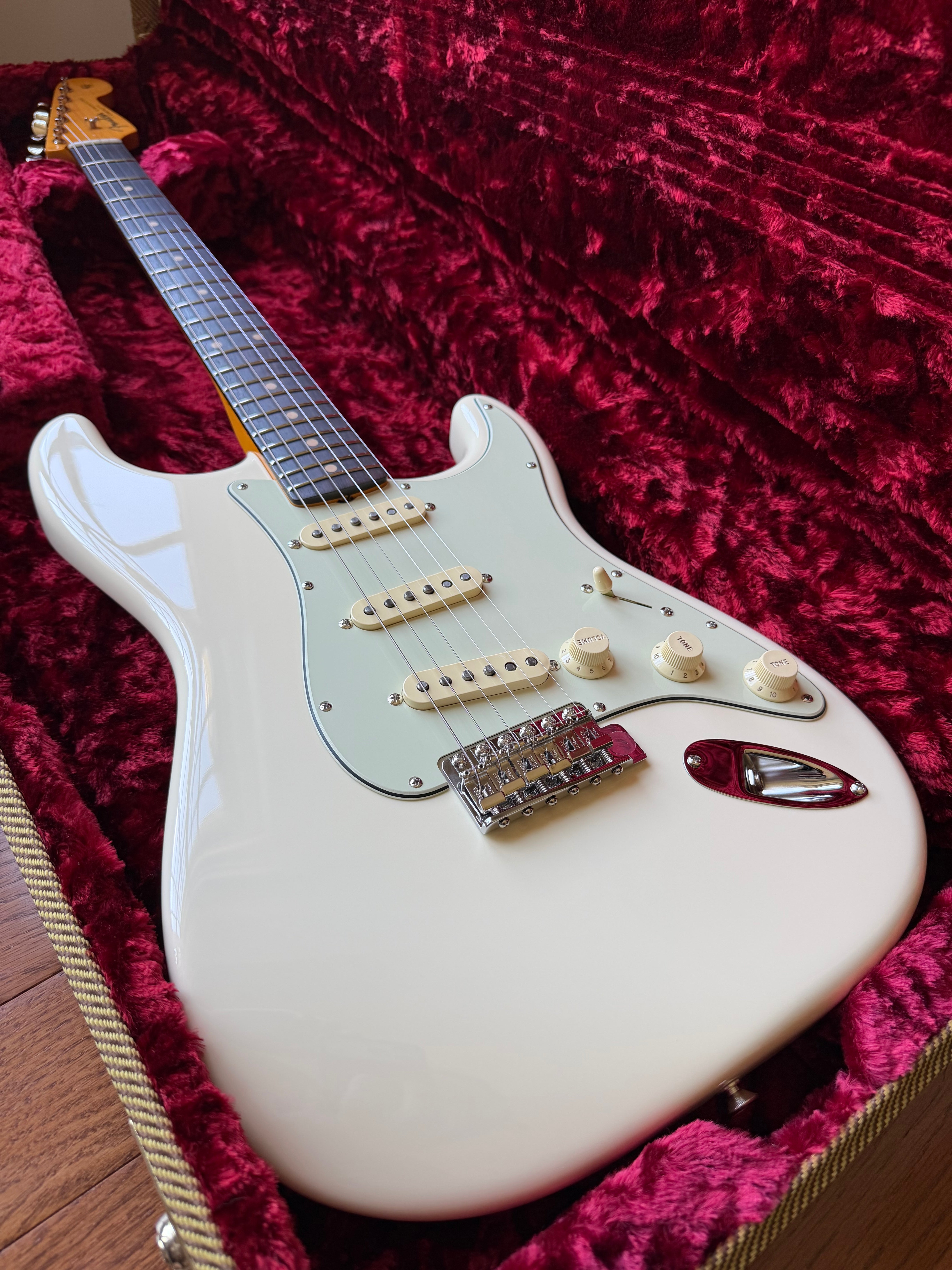 2026 Fender American Vintage II ‘61 Stratocaster - Olympic White