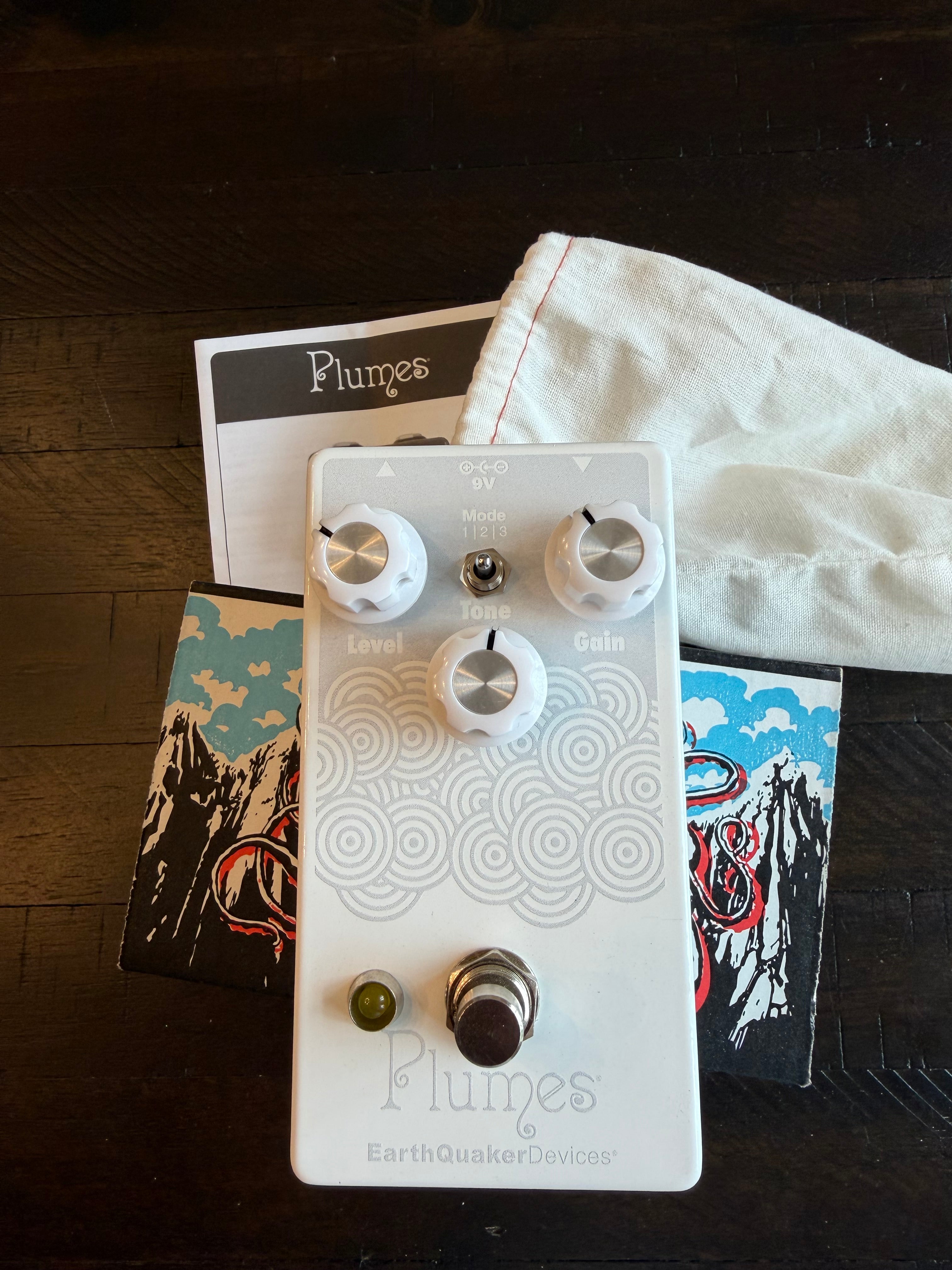 EarthQuaker Devices Plumes Whiteout 1 of 50