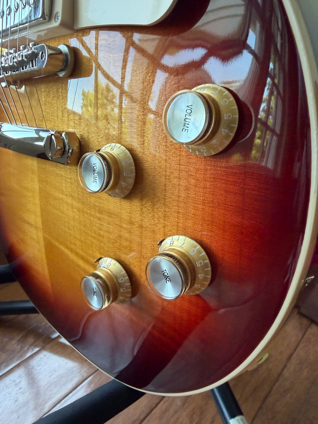 2026 Gibson Les Paul Standard 60s Figured Top - Bourbon Burst