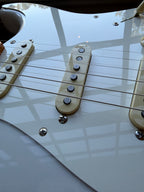 2025 Fender Eric Johnson Signature Stratocaster - White Blonde