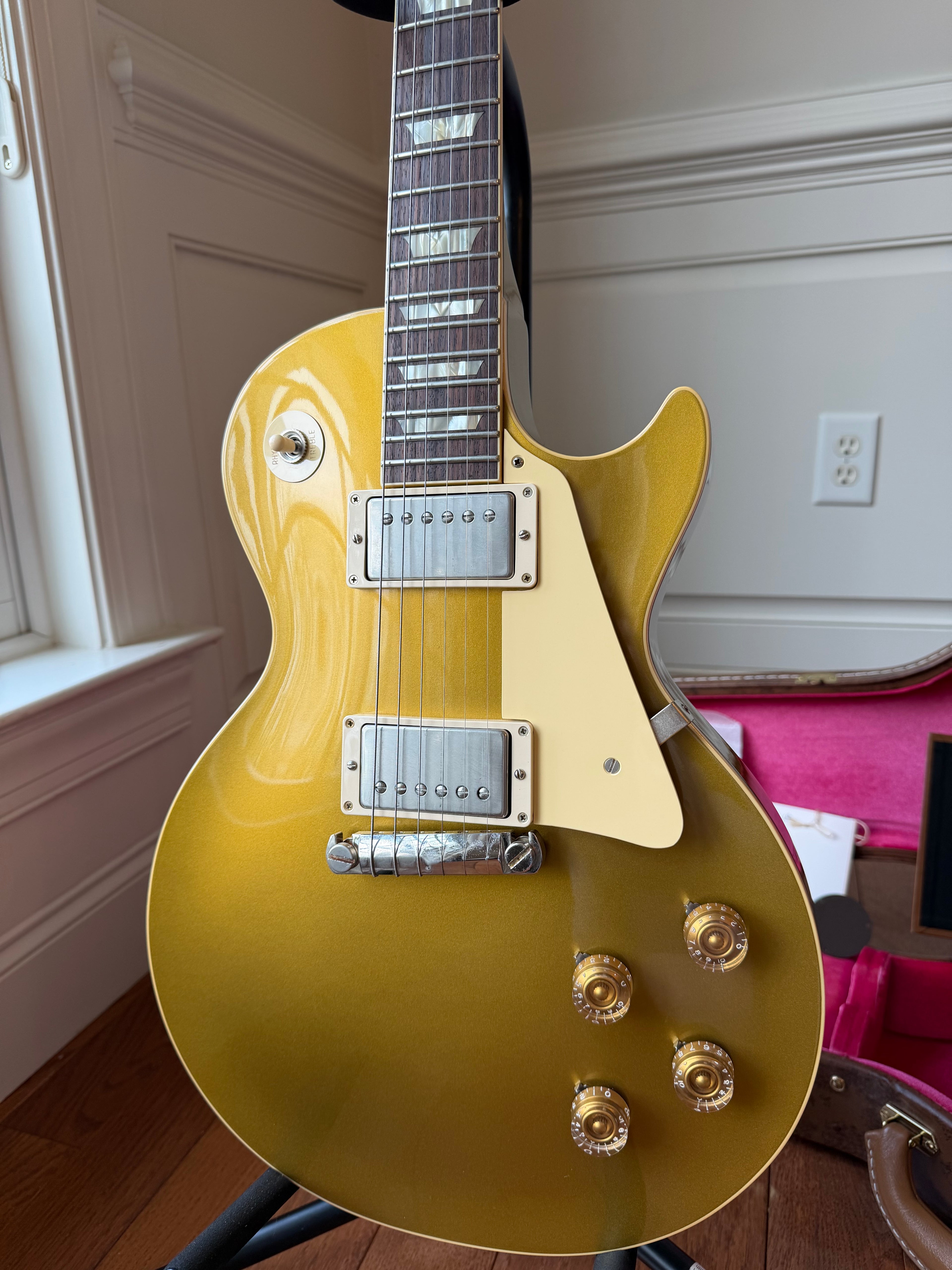 2022 Gibson Custom Shop M2M ‘54 Reissue R4 Les Paul Double Gold Stinger VOS - Gold Top